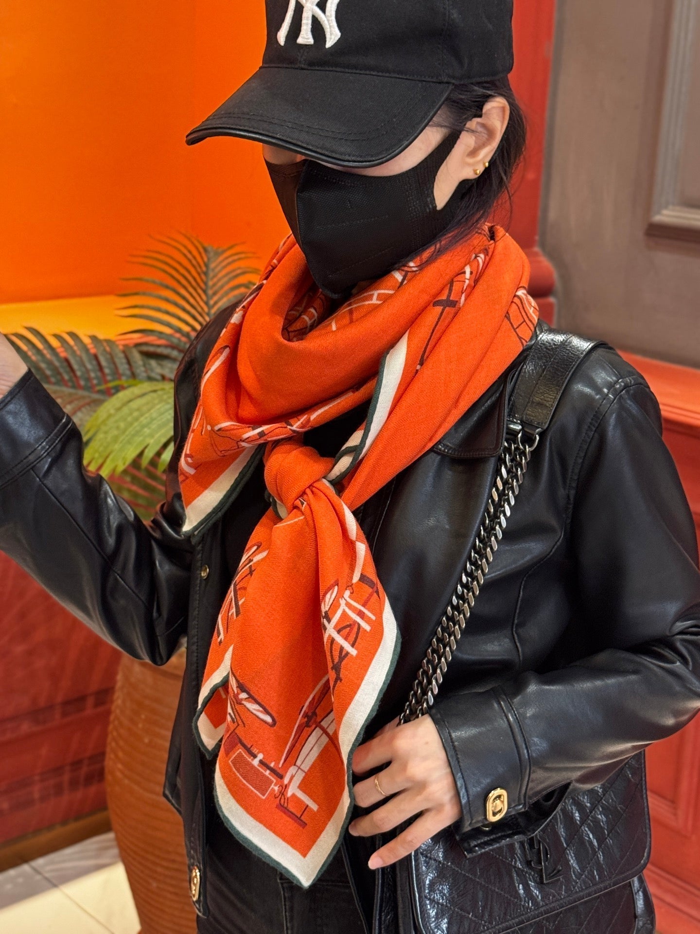 HERMES HERMES 25S SCARF 140 IN CASERE SILK 727321