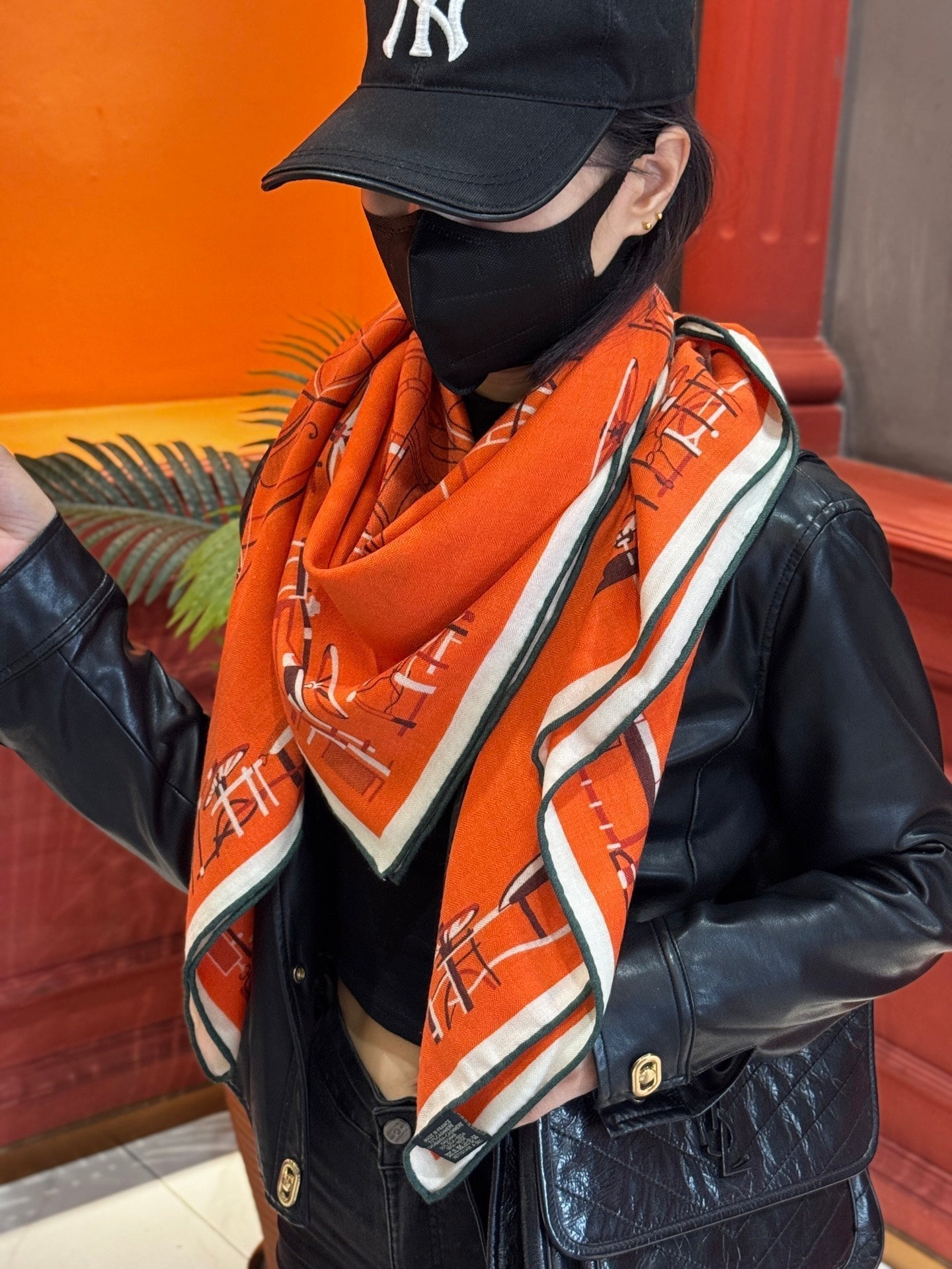 HERMES HERMES 25S SCARF 140 IN CASERE SILK 727321