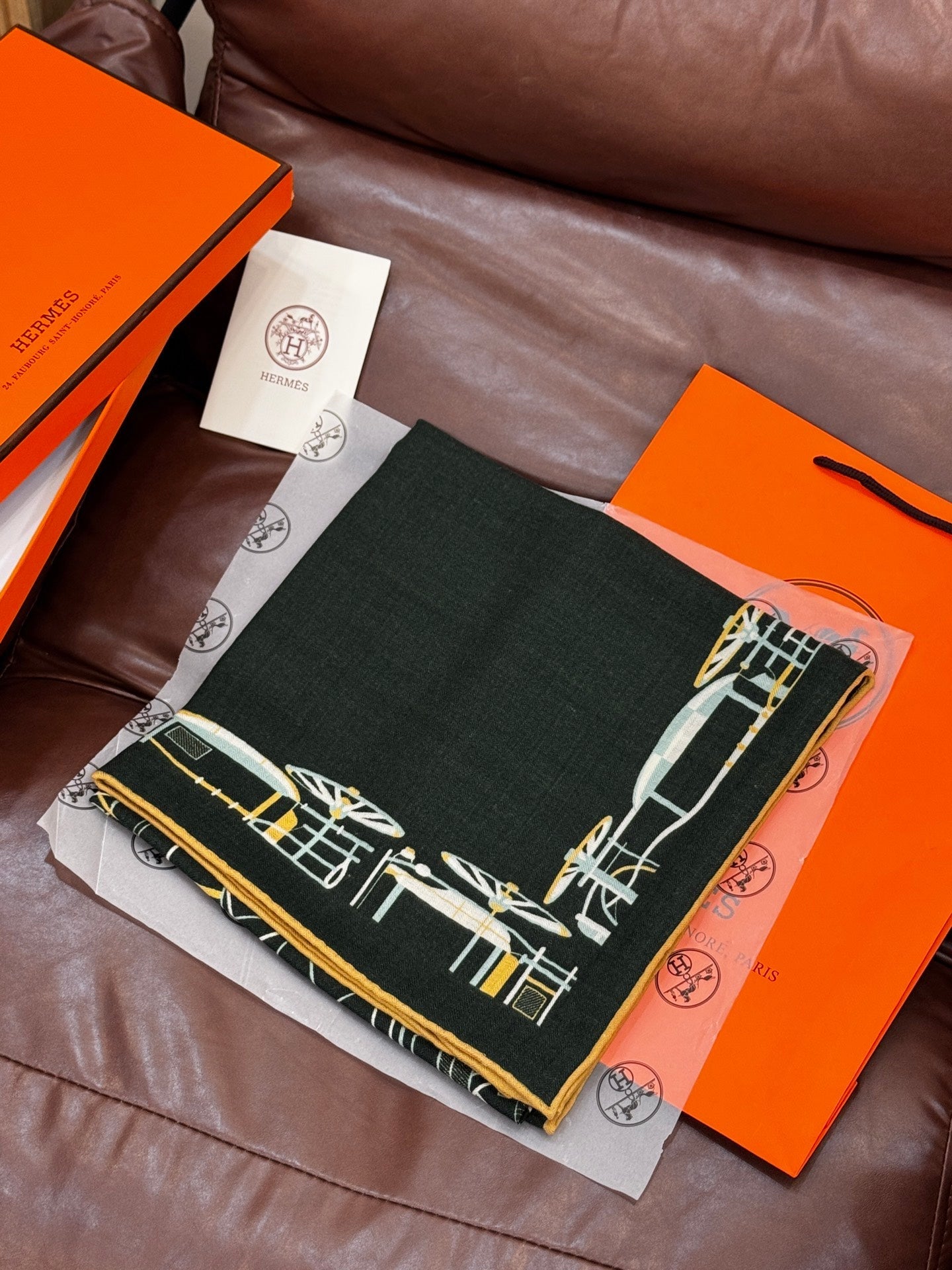 HERMES HERMES 25S SCARF 140 IN CASERE SILK 727320