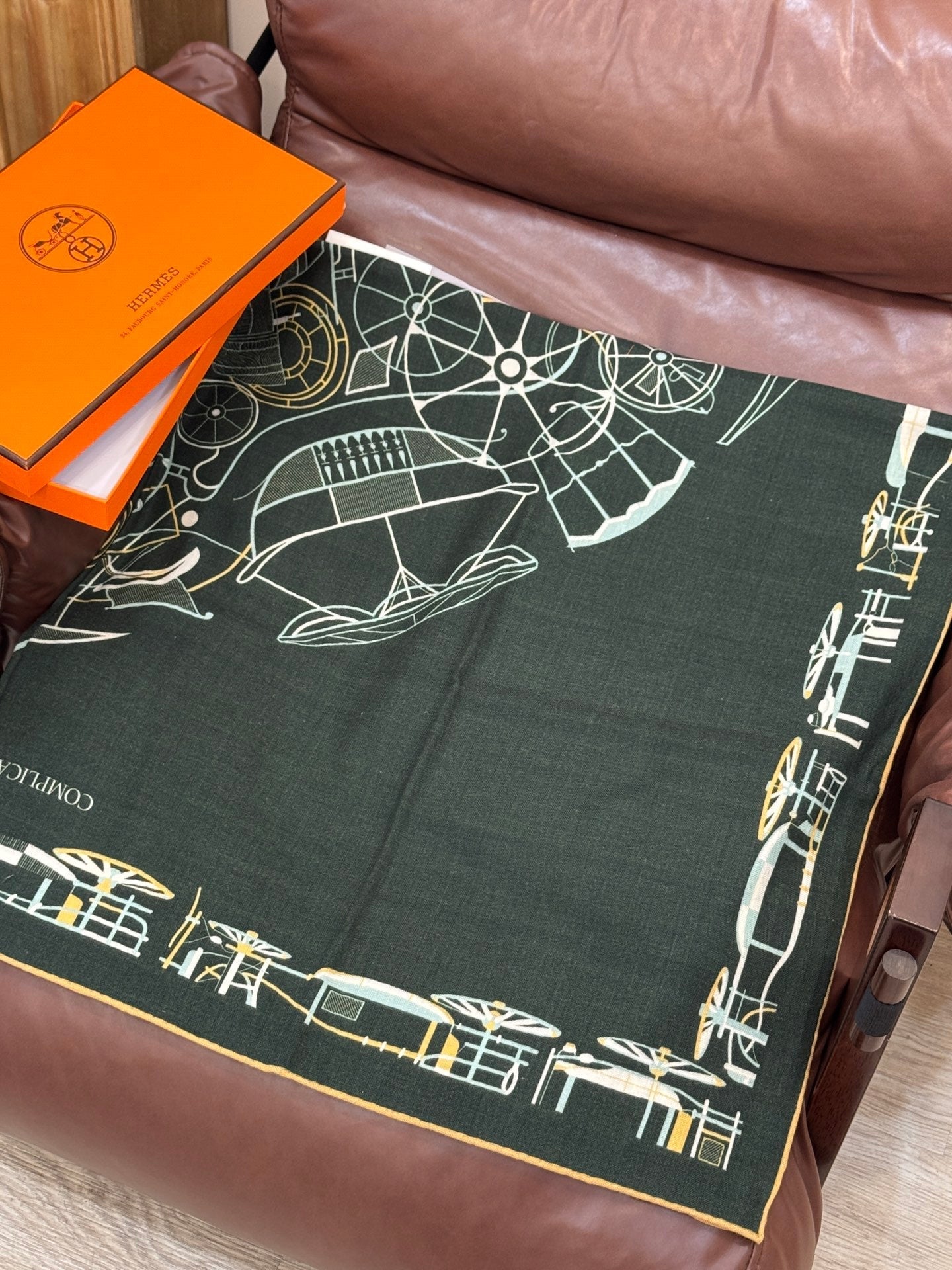 HERMES HERMES 25S SCARF 140 IN CASERE SILK 727320