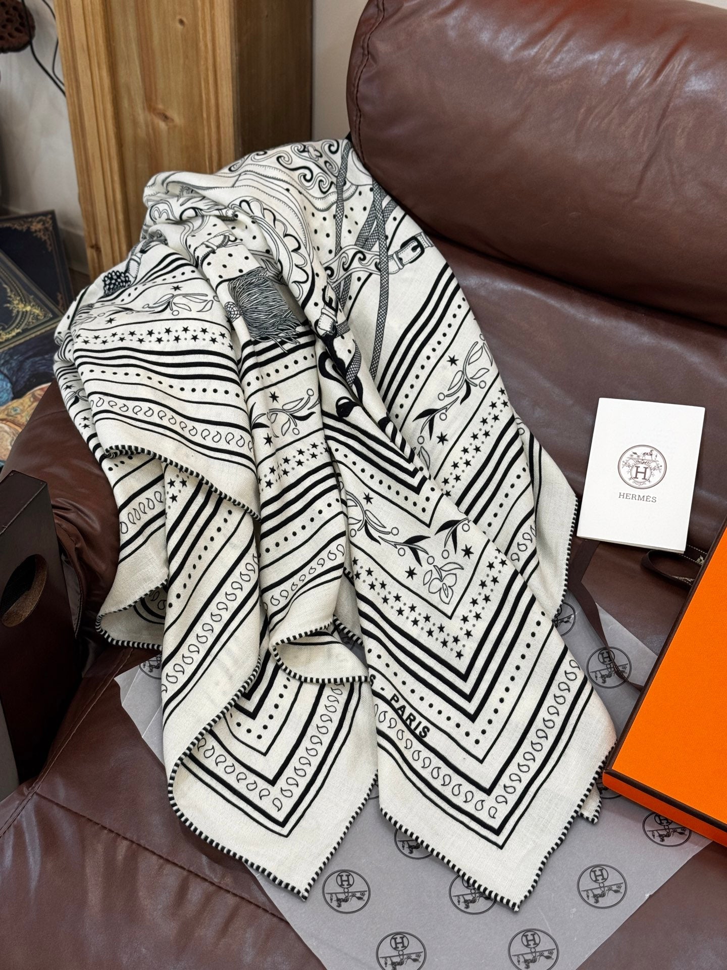 HERMES HERMES 25S SCARF 140 IN CASERE SILK 727316
