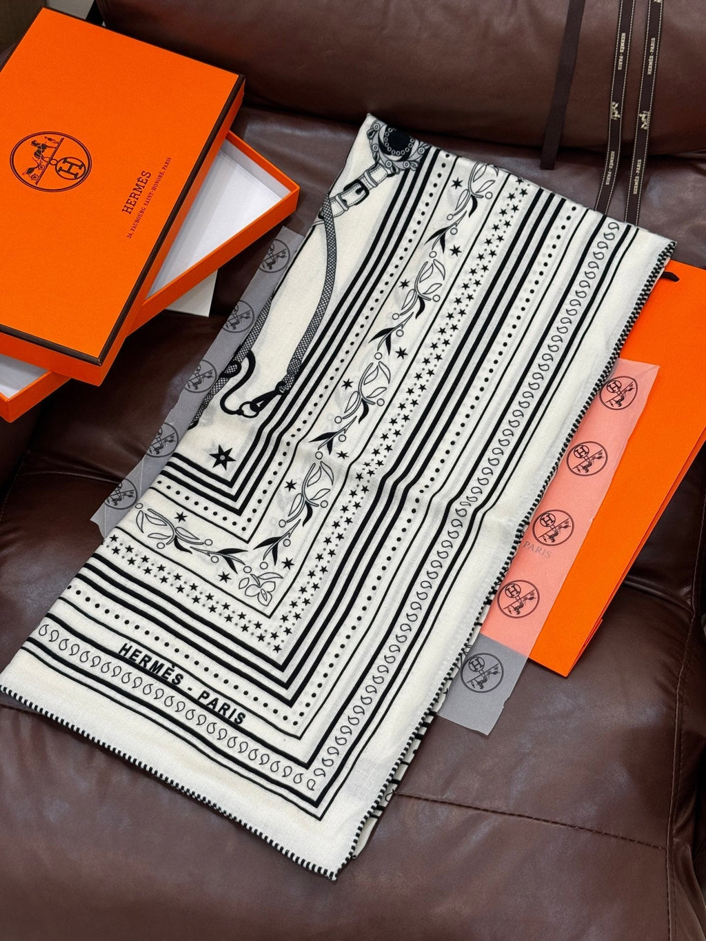 HERMES HERMES 25S SCARF 140 IN CASERE SILK 727316
