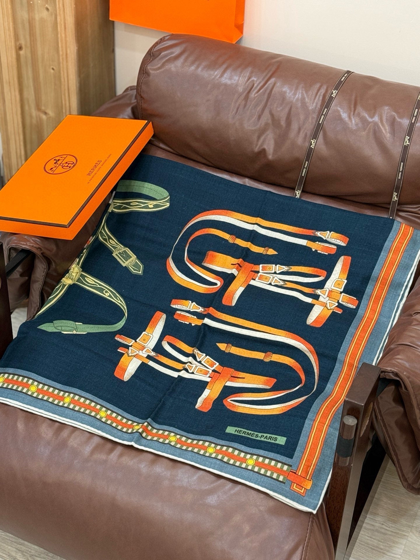 HERMES HERMES 25S SCARF 140 IN CASERE SILK 727300