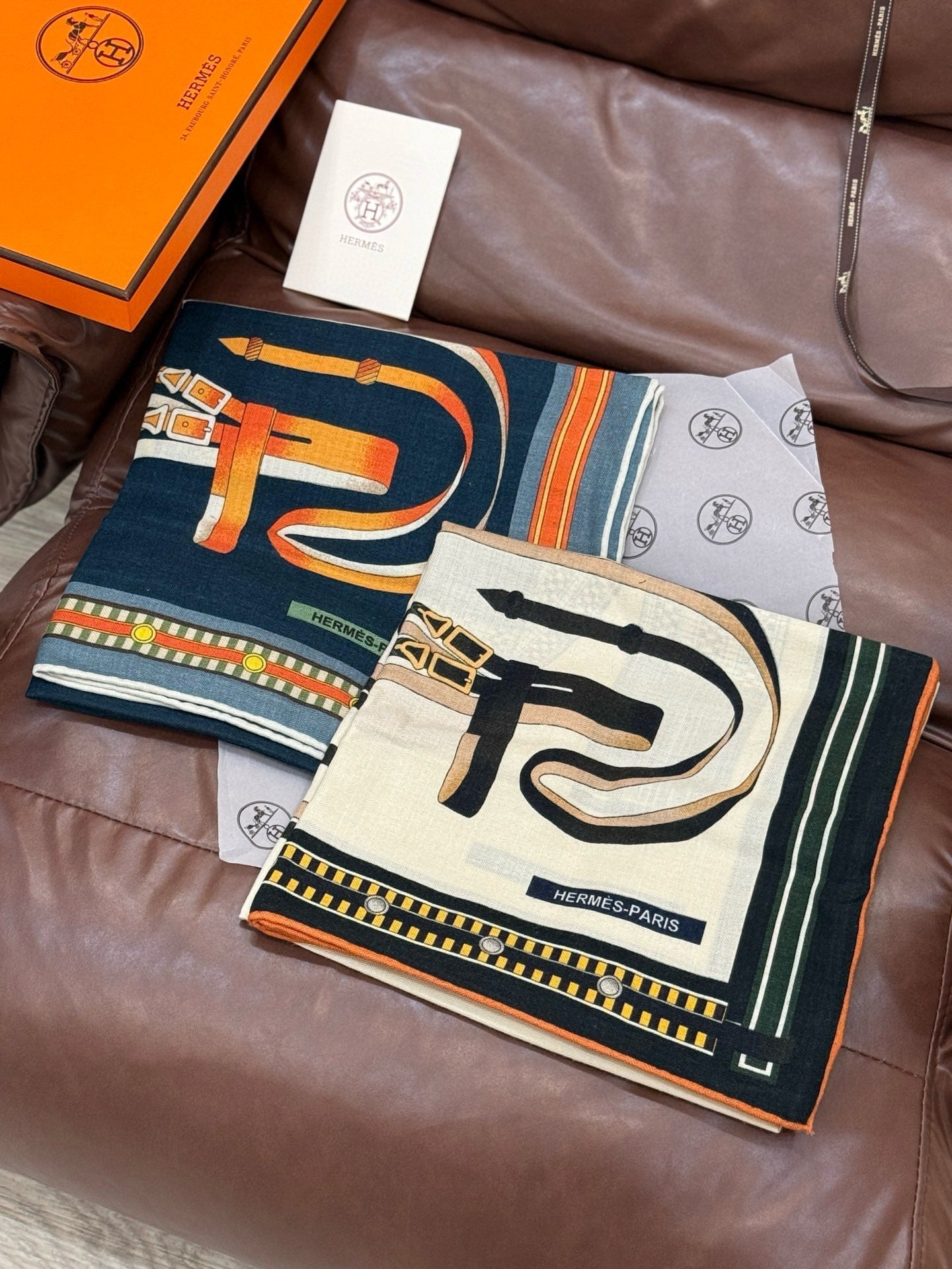 HERMES HERMES 25S SCARF 140 IN CASERE SILK 727301