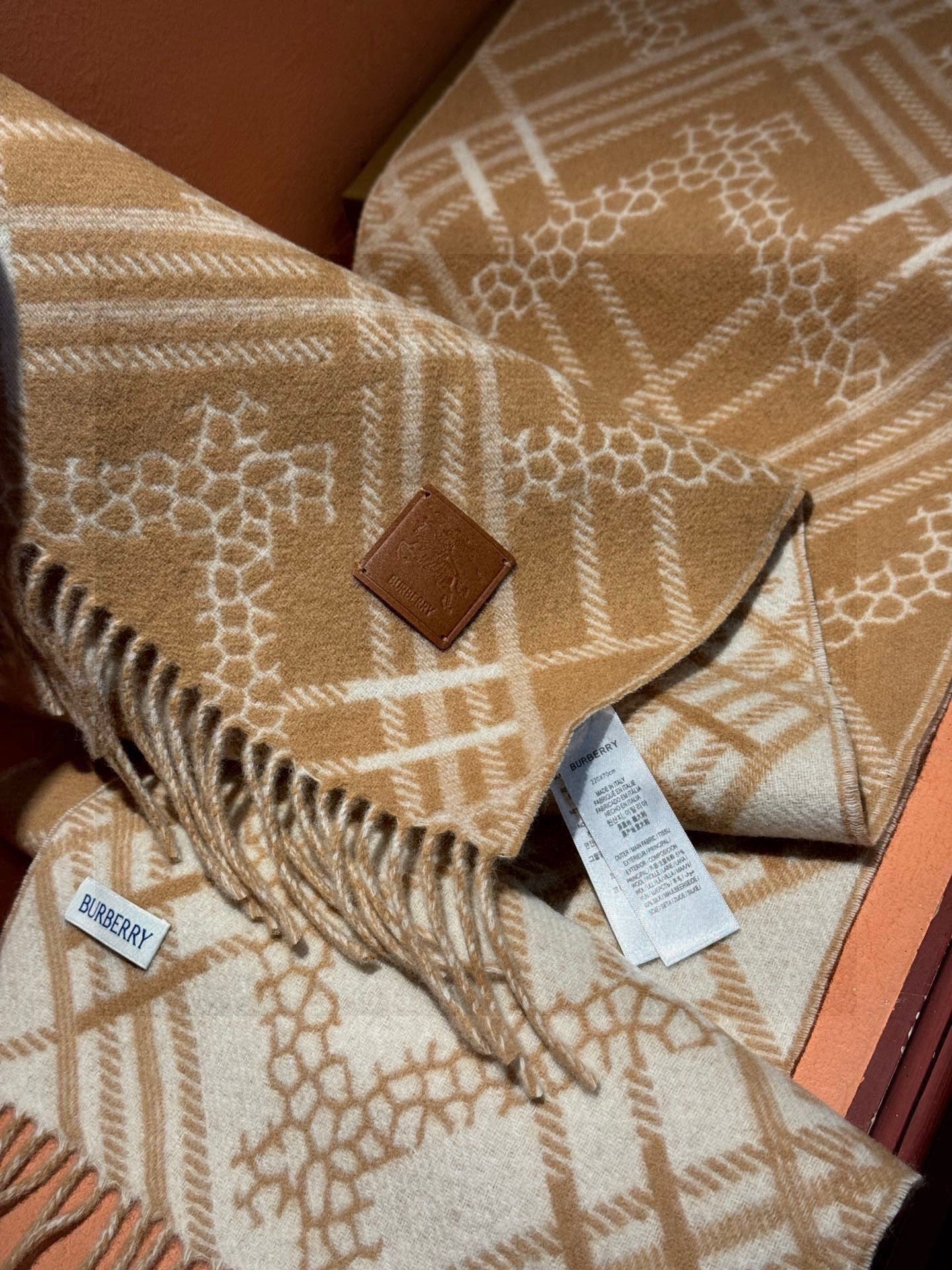 BURBERRY BBR SCARF 168 CM IN CASHMERE 730561