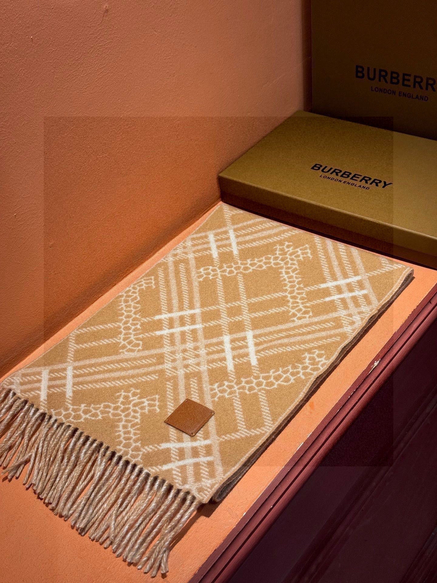 BURBERRY BBR SCARF 168 CM IN CASHMERE 730561