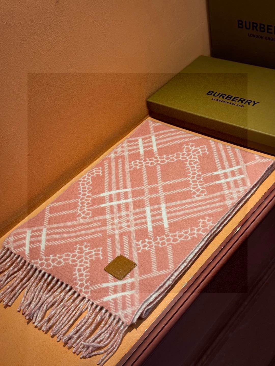 BURBERRY BBR SCARF 168 CM IN CASHMERE 730562