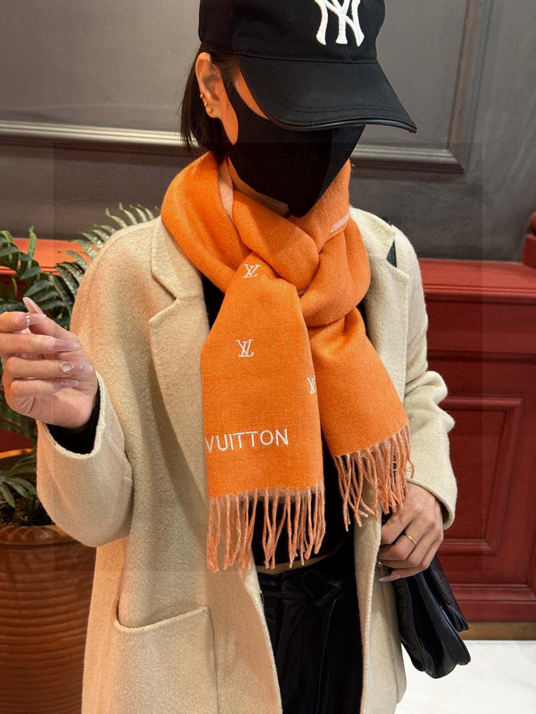 LOUIS VUITTON LV SCARF 180 CM IN CASHMERE 730569