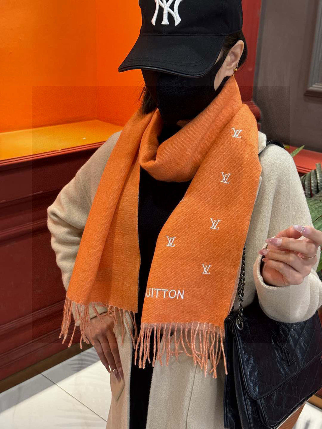 LOUIS VUITTON LV SCARF 180 CM IN CASHMERE 730569
