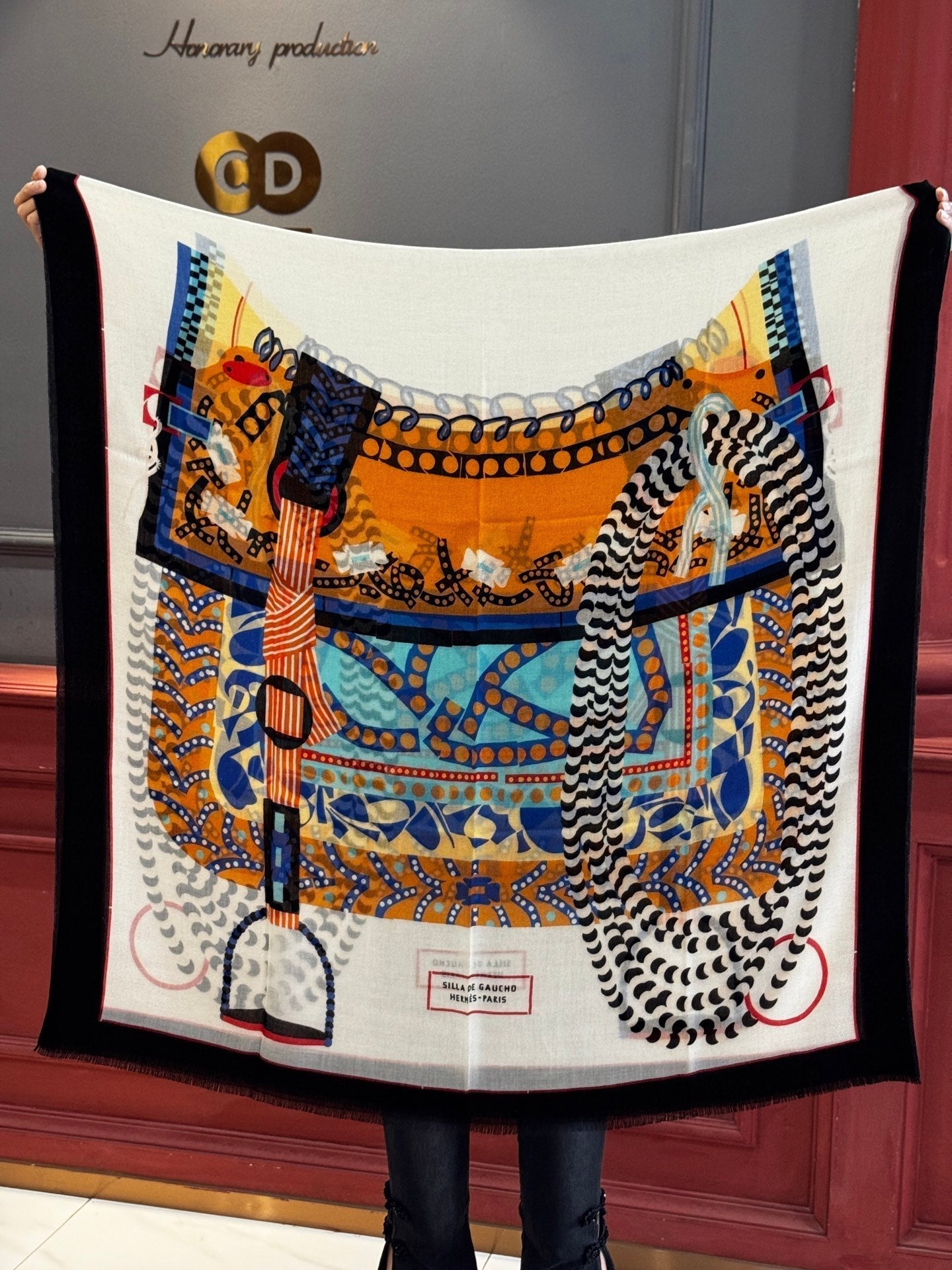 HERMES HERMES 25S SCARF 200 IN CASERE SILK 730600