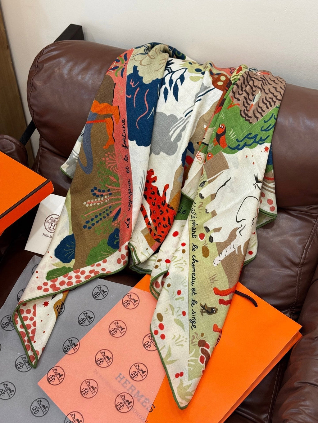 HERMES HERMES 25S SCARF 140 IN SILK 733914