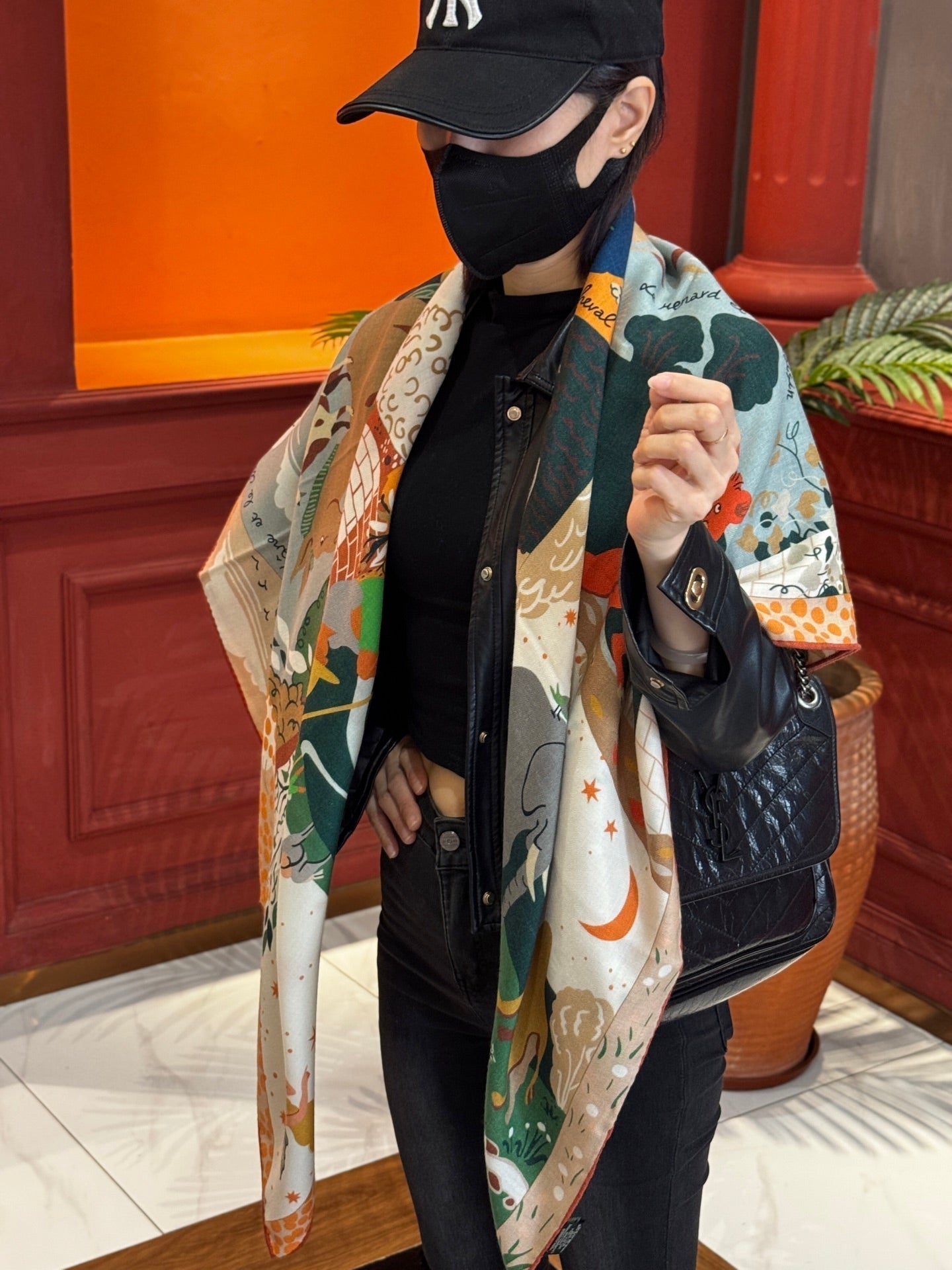 HERMES HERMES 25S SCARF 140 IN SILK 733915