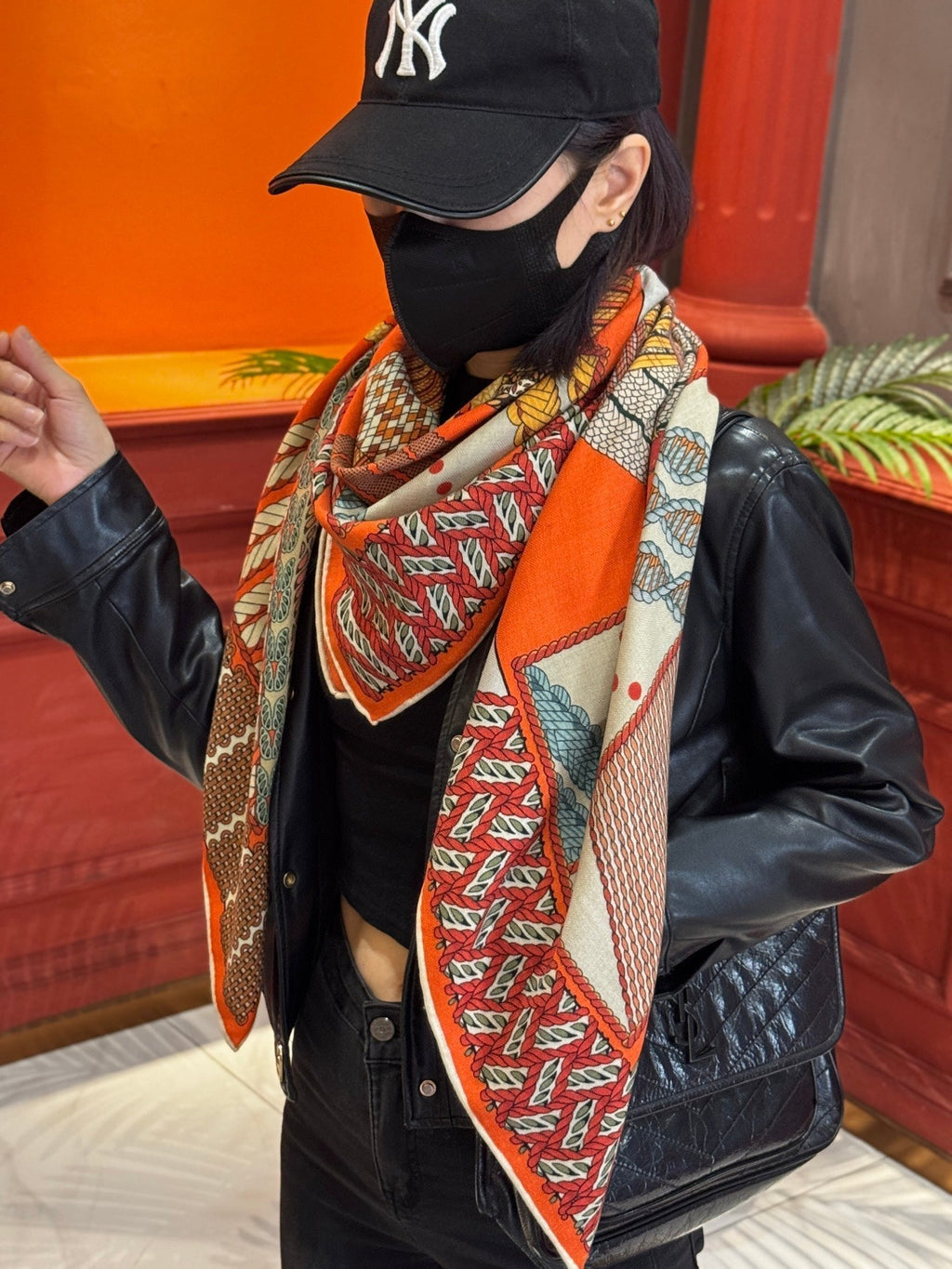 HERMES HERMES 25S SCARF 140 IN SILK TWILL 733918