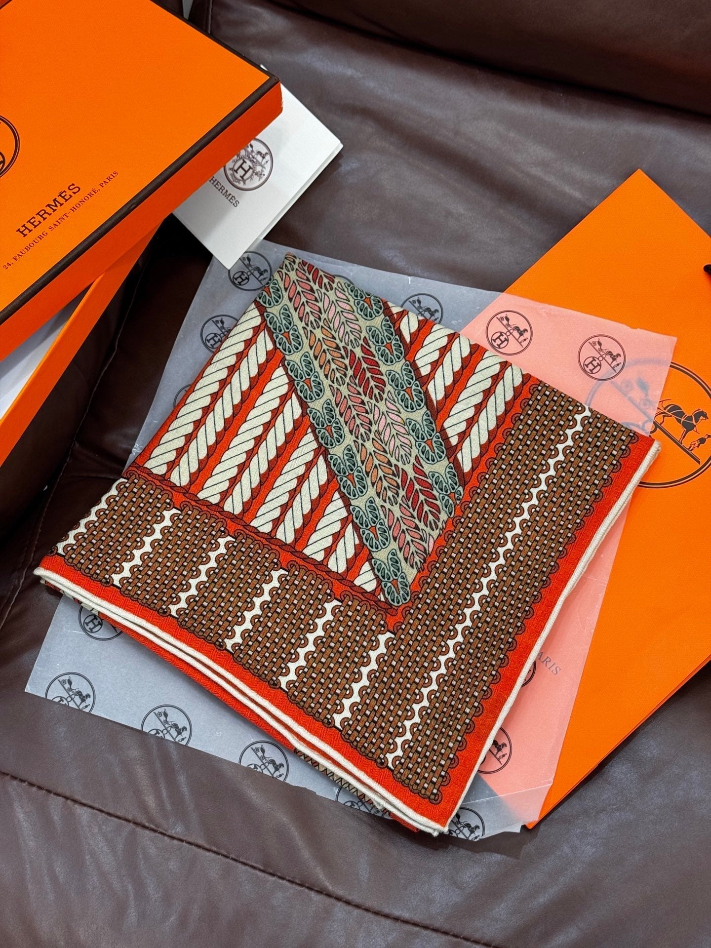 HERMES HERMES 25S SCARF 140 IN SILK TWILL 733918