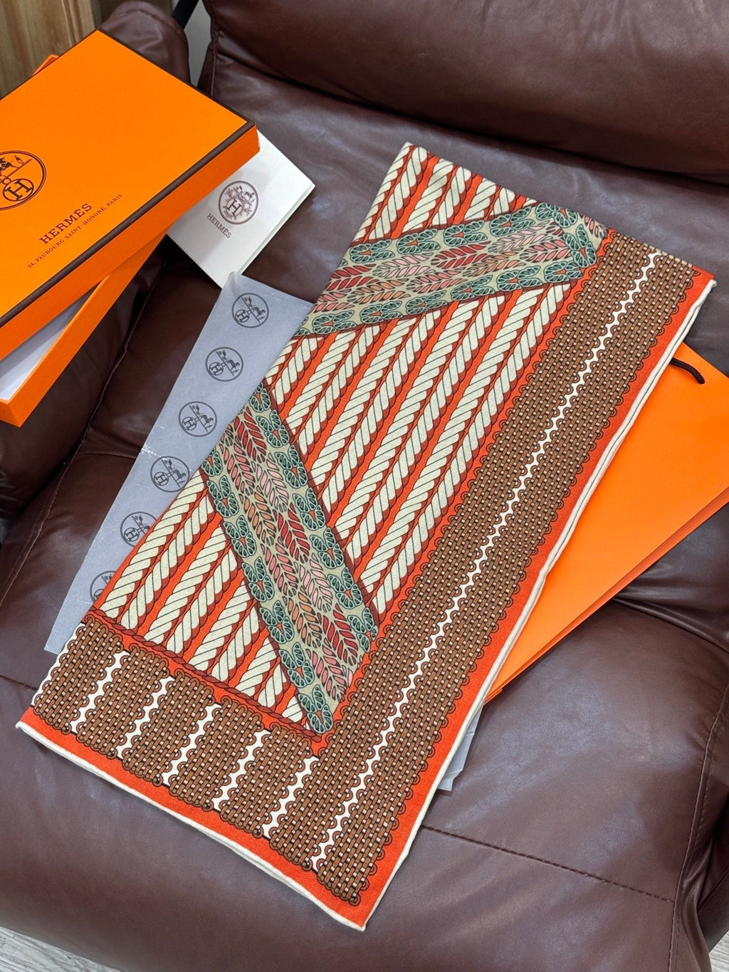 HERMES HERMES 25S SCARF 140 IN SILK TWILL 733918
