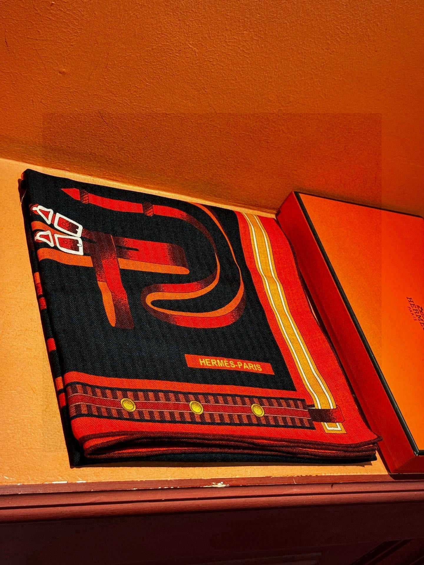 HERMES HERMES 25S SCARF 140 IN SILK AND CASERE 735807