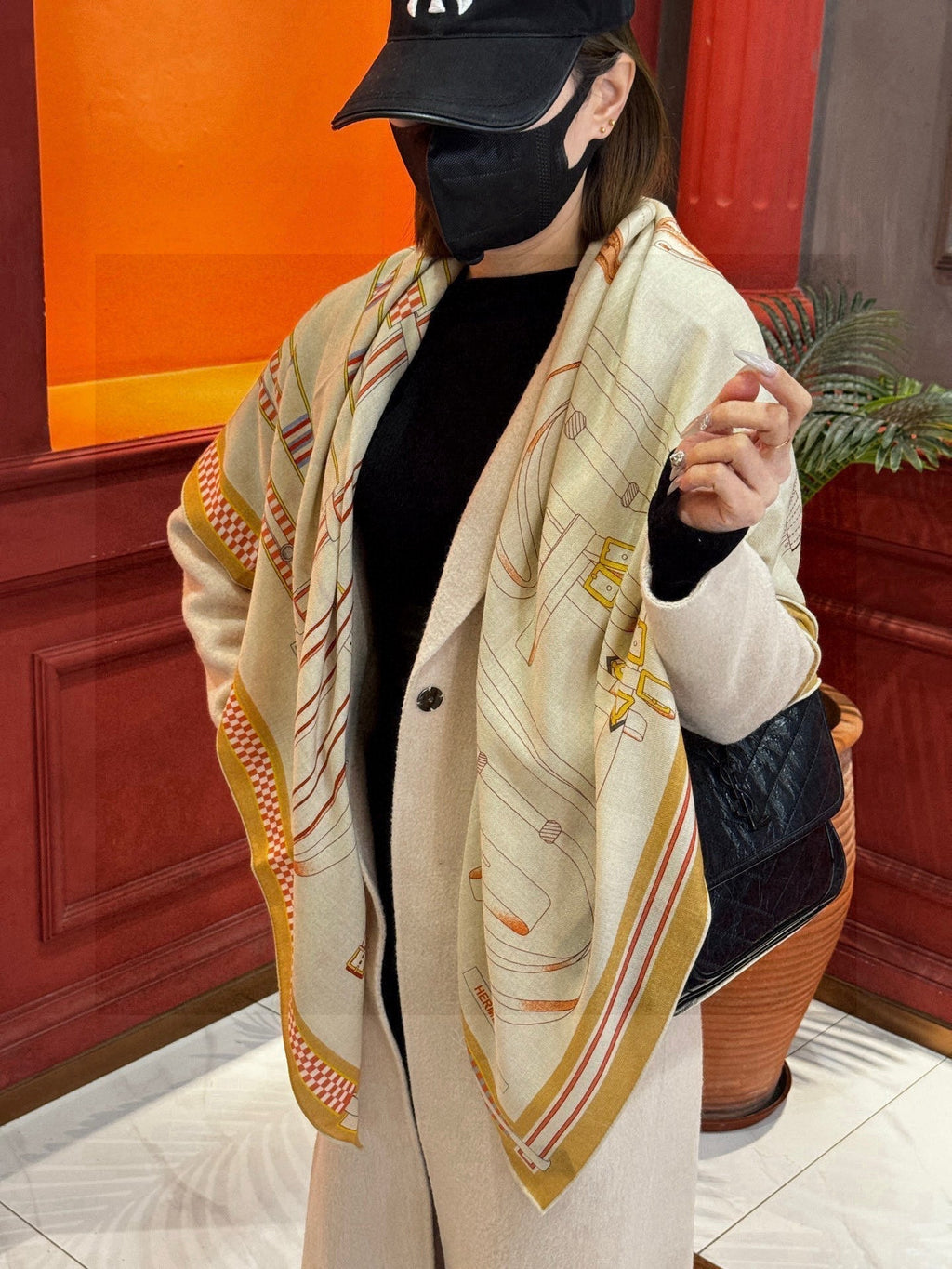 HERMES HERMES 25S SCARF 140 IN SILK AND CASERE 735808