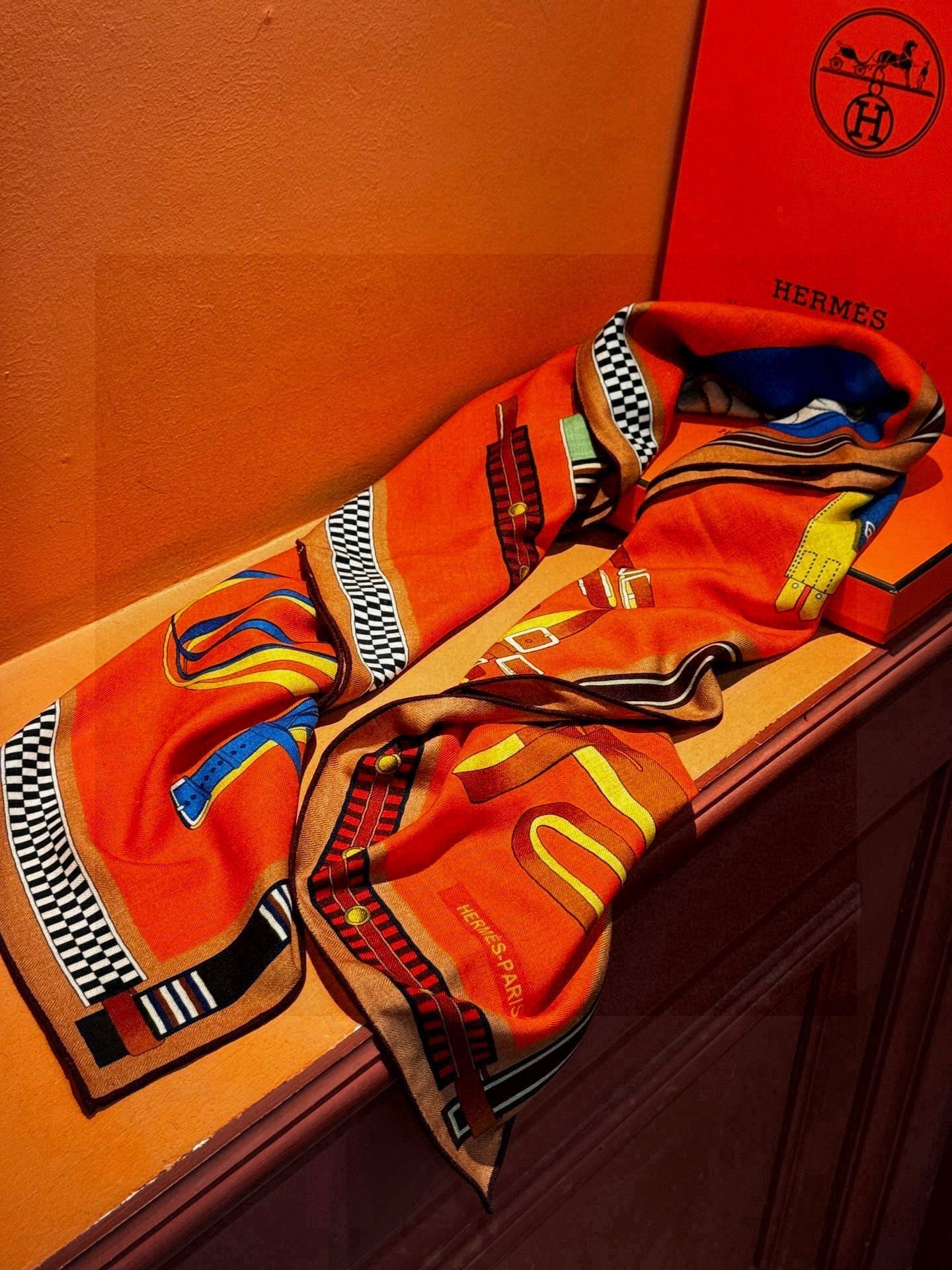 HERMES HERMES 25S SCARF 140 IN SILK AND CASERE 735809