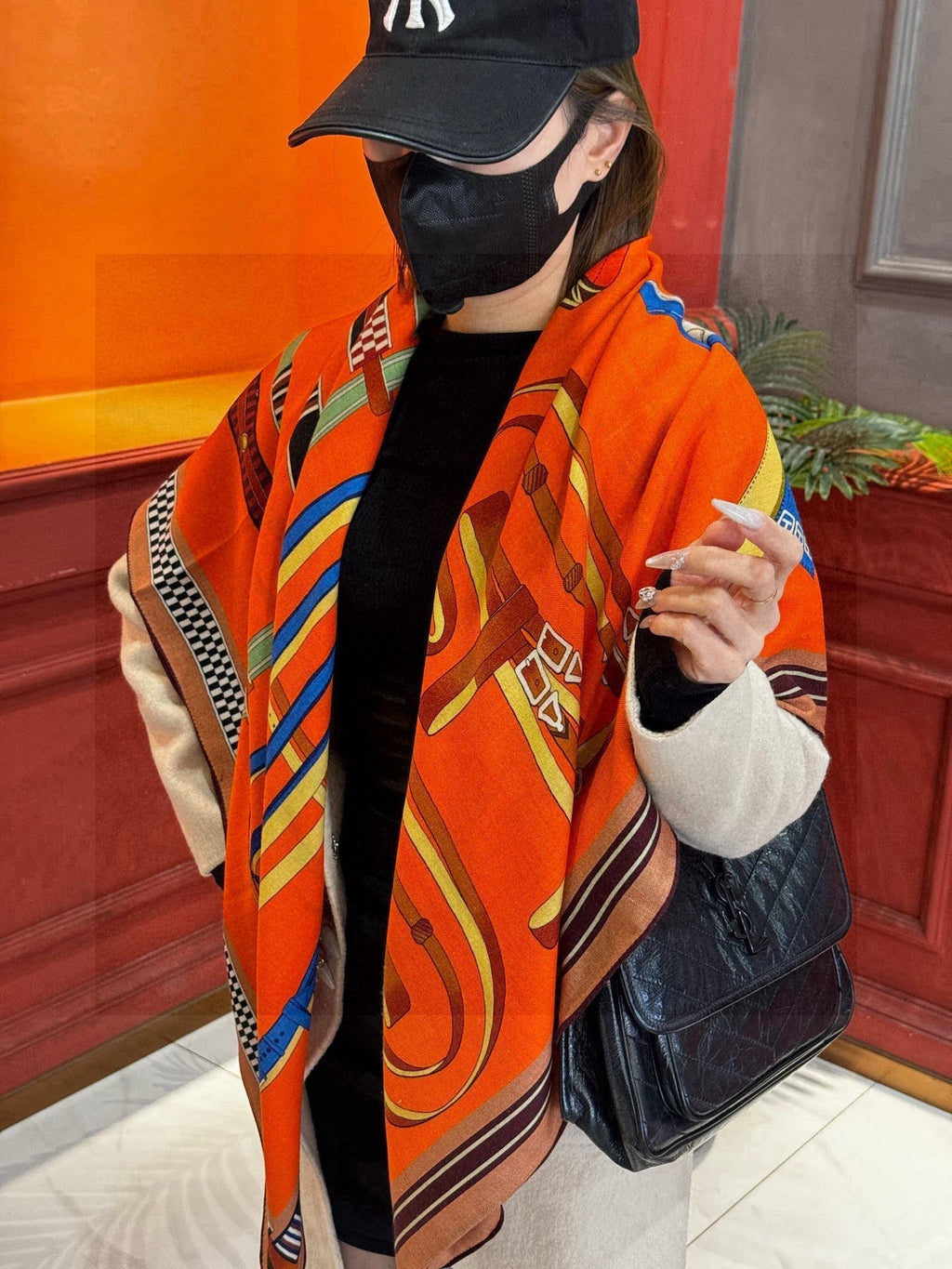 HERMES HERMES 25S SCARF 140 IN SILK AND CASERE 735809