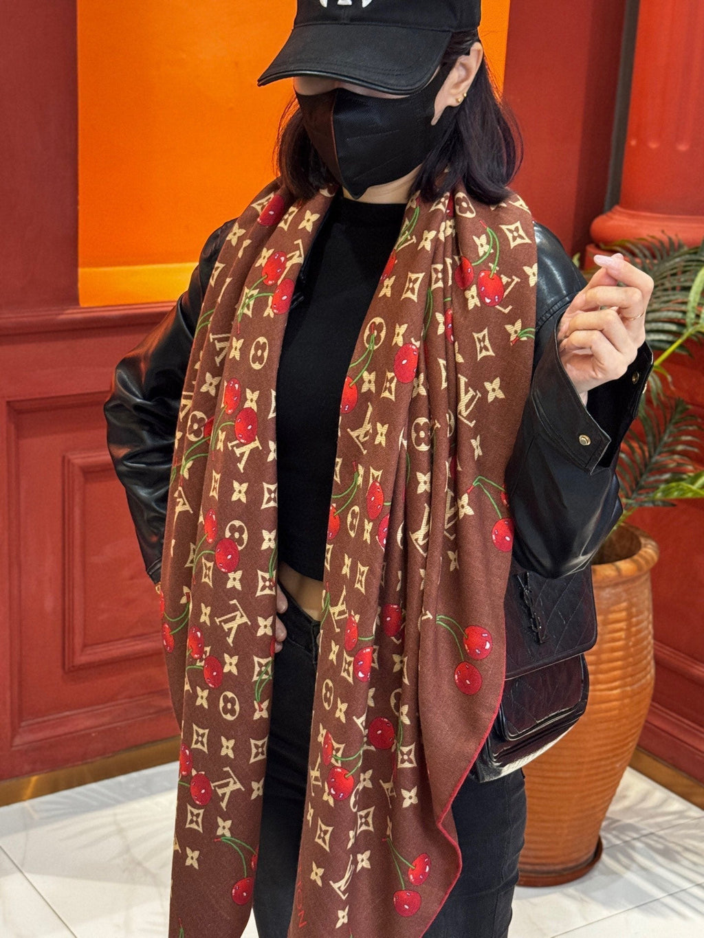 LOUIS VUITTON LV SCARF 140 CM IN WOOL MIX SILK 737265