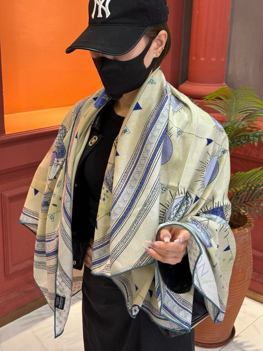 LOUIS VUITTON LV SCARF 140 CM IN SILK-CASHMERE BLEND 737274
