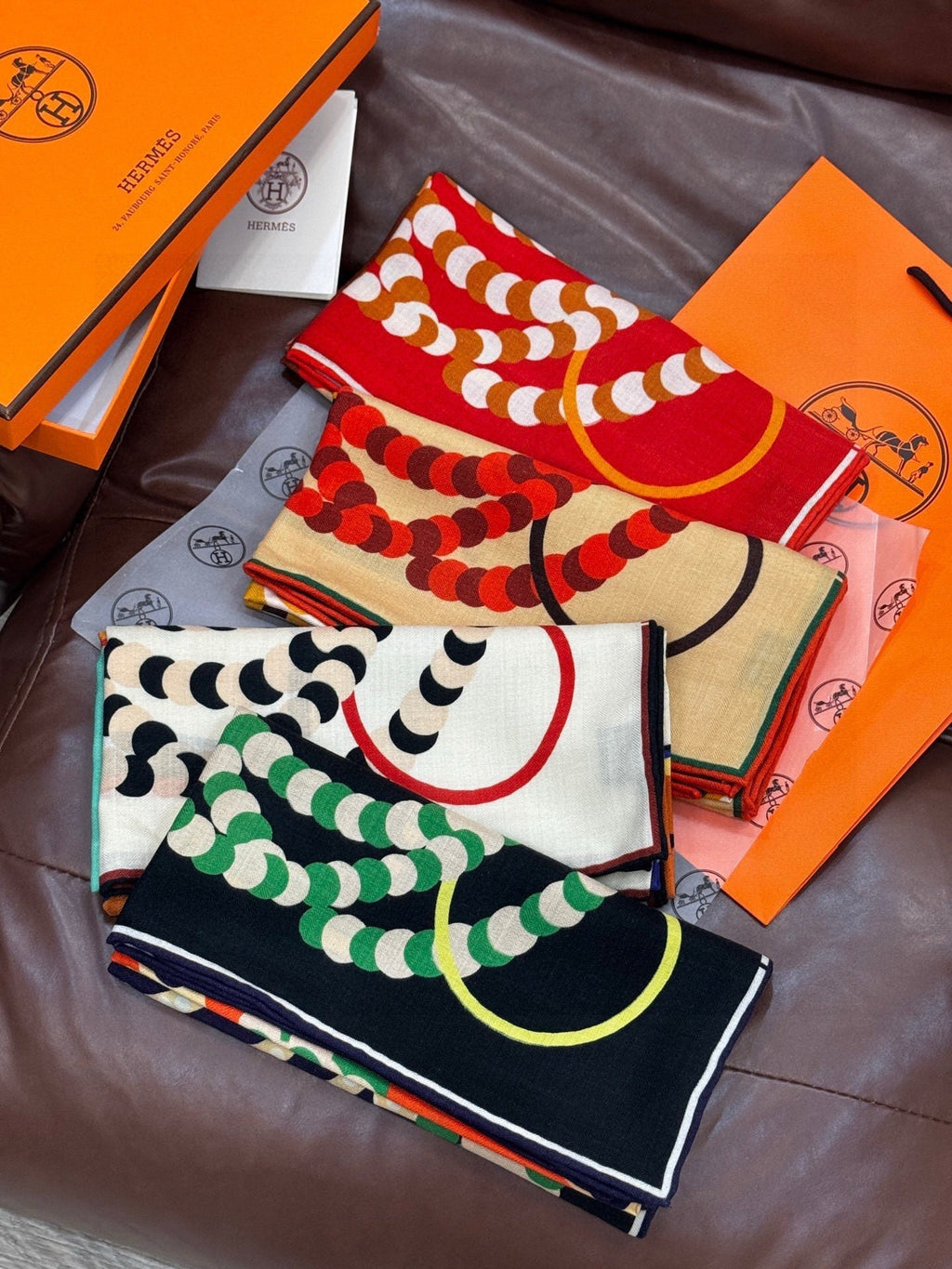 HERMES HERMES 25S SCARF 140 IN SILK 854767