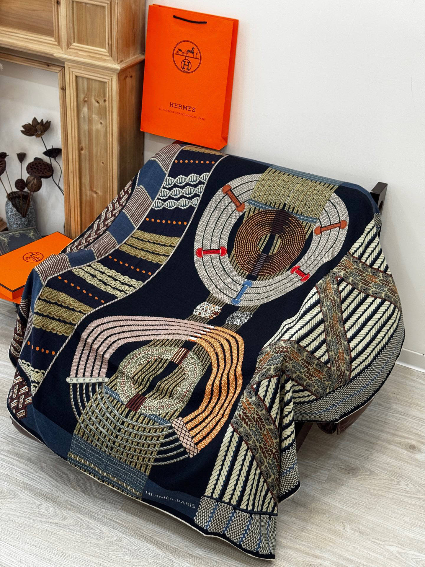 HERMES HERMES 25S SCARF 140 IN SILK 854807