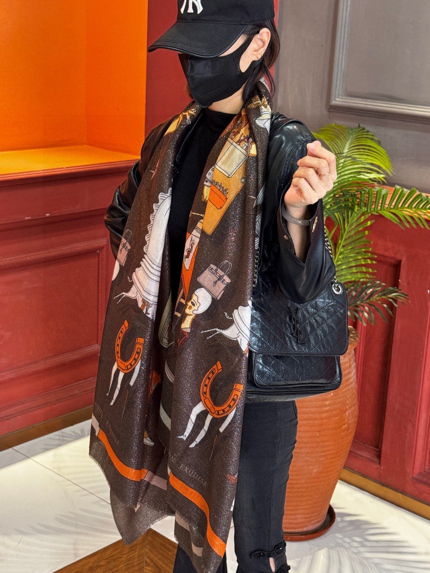 HERMES HERMES 25S SCARF 200 IN SILK 856441