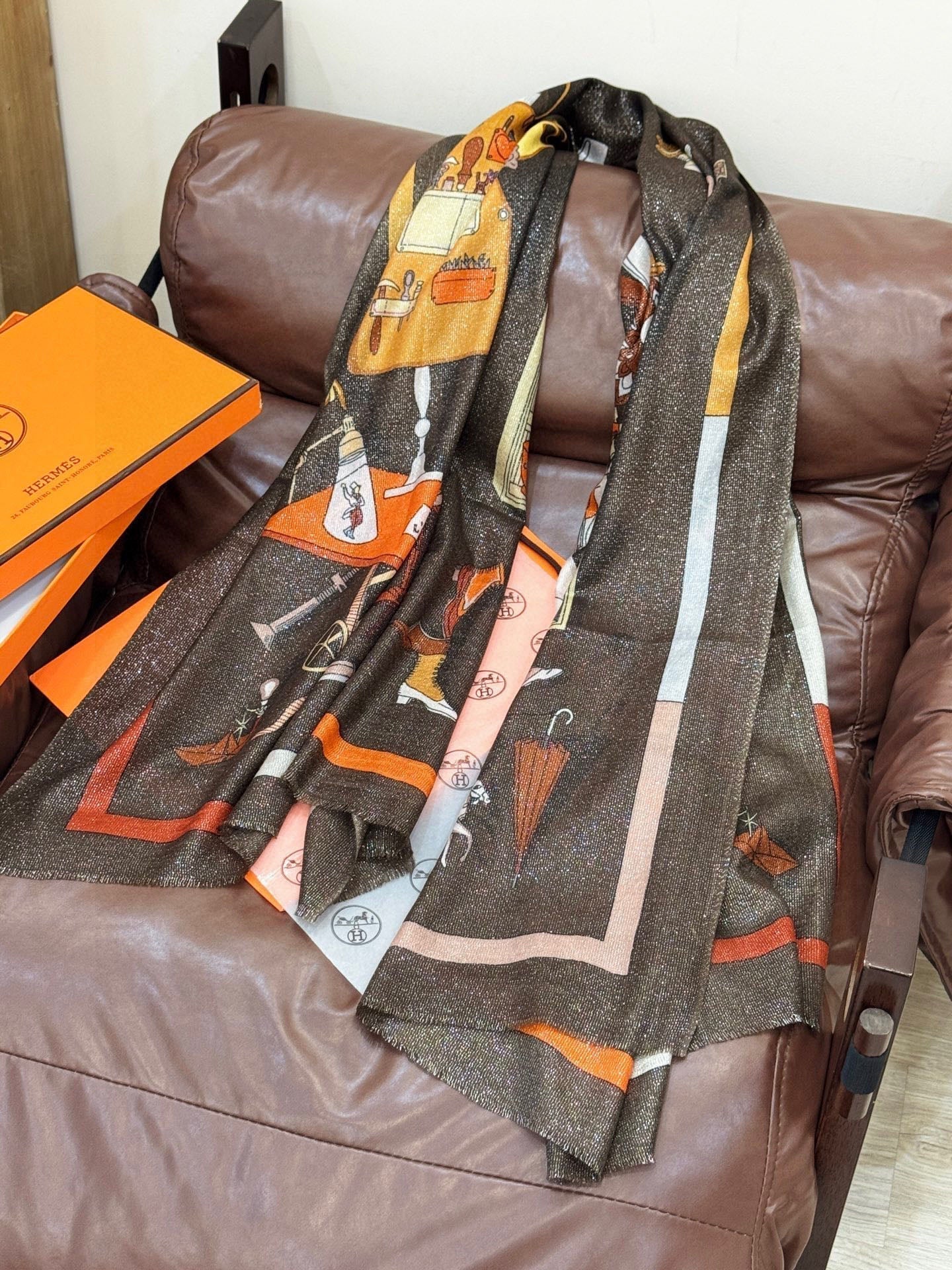 HERMES HERMES 25S SCARF 200 IN SILK 856441
