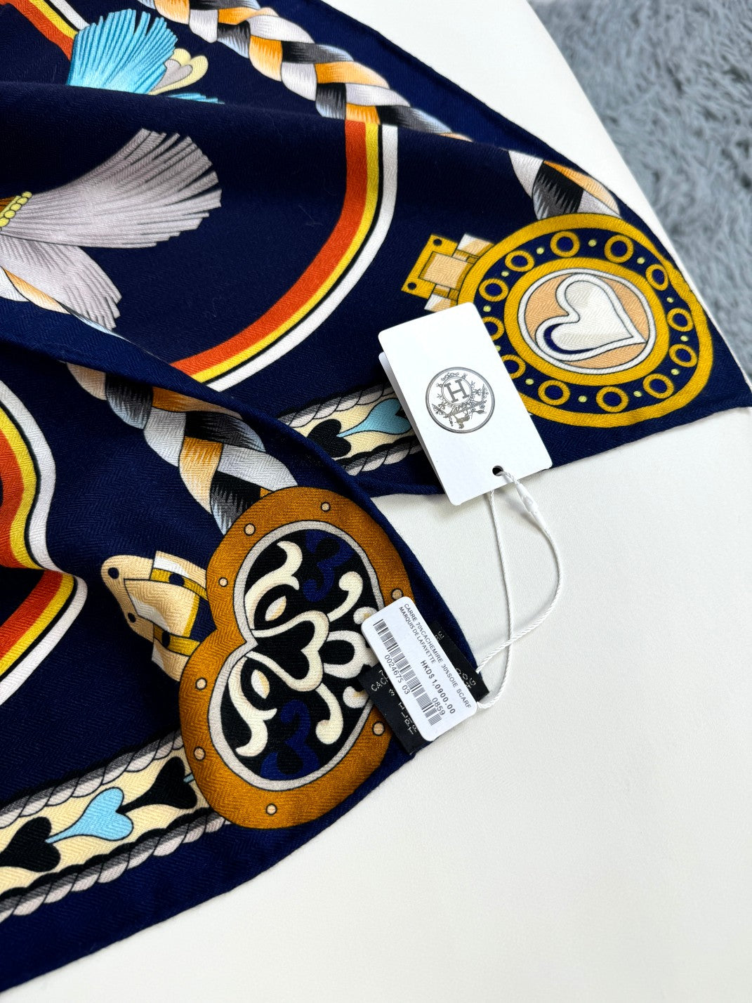 HERMES HERMES 25S SCARF 135 IN SILK 856320