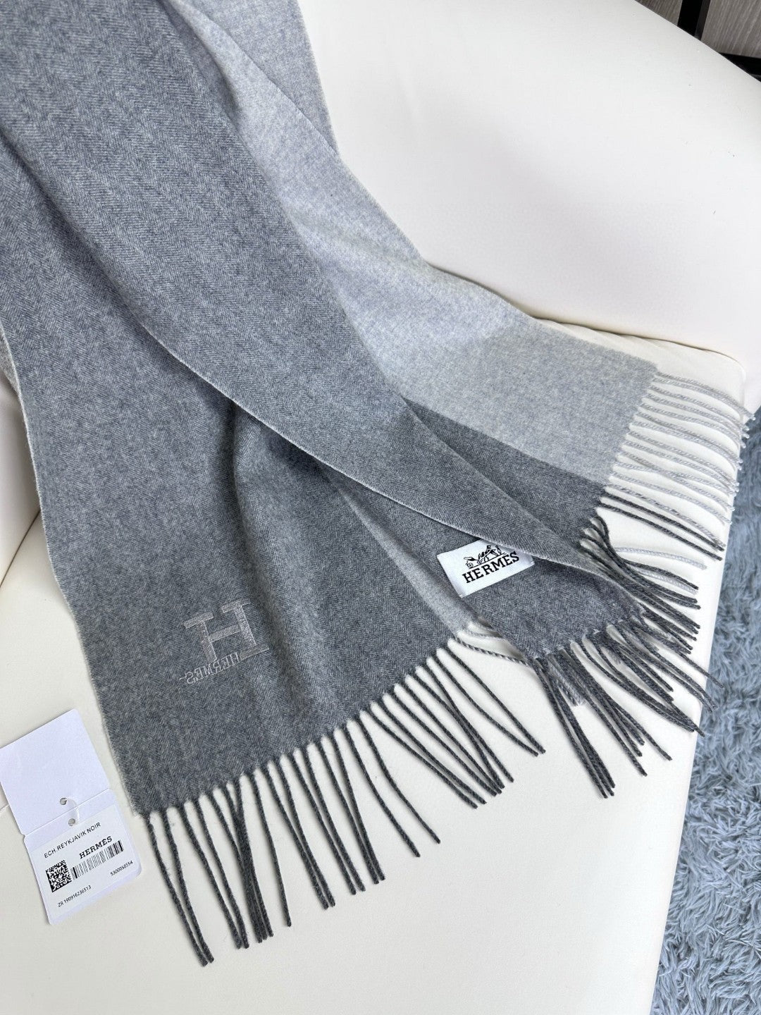 HERMES SCARF 190 CM IN DOVE GRAY CASERE