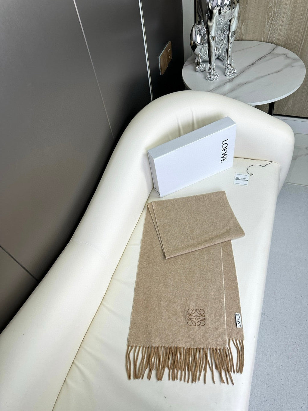 LOEWE SCARF 180 CM IN CAMEL BEIGE CASHMERE 383863