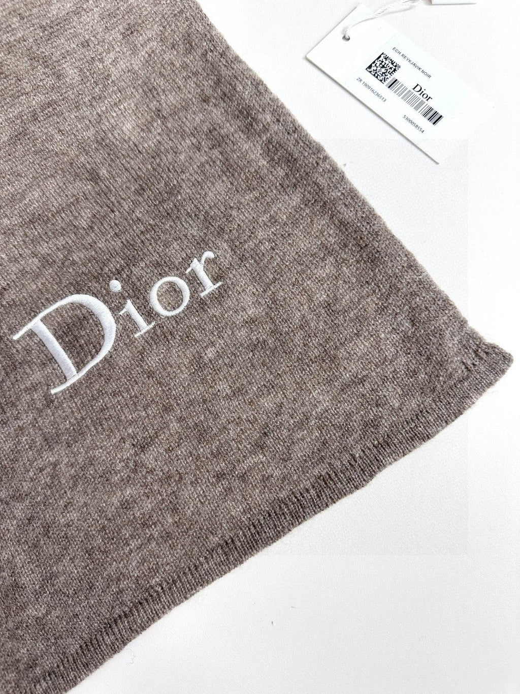 DIOR SCARF 190 CM IN KHAKI BEIGE MIX WHITE CARO CASHMERE 388125