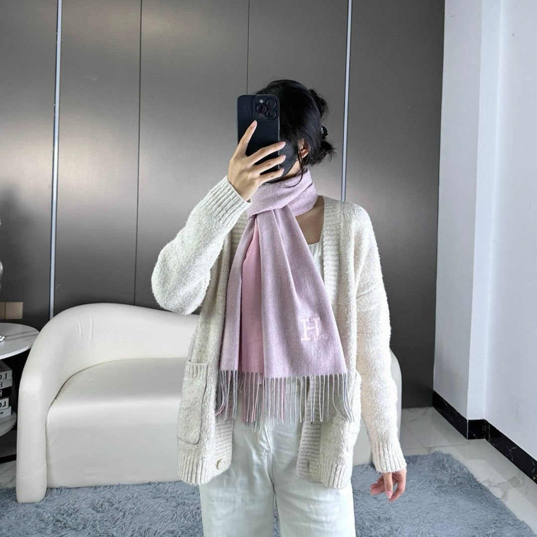 HERMES SCARF 190 CM IN BLUSH PINK CASERE 364766