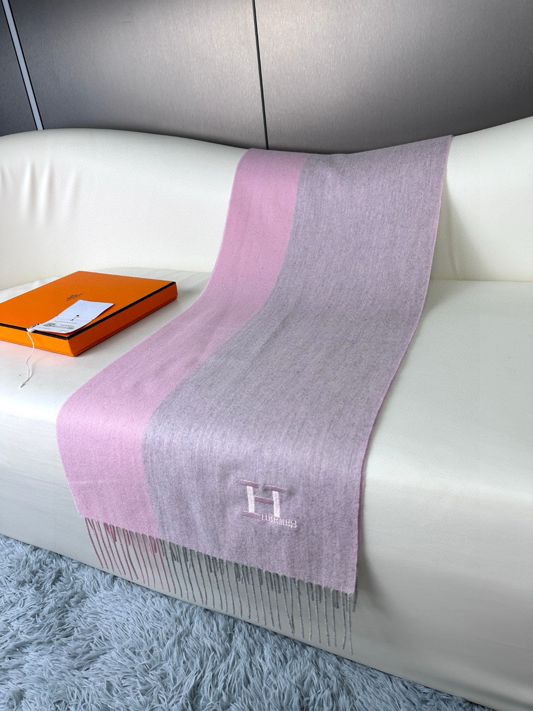 HERMES SCARF 190 CM IN BLUSH PINK CASERE 364766