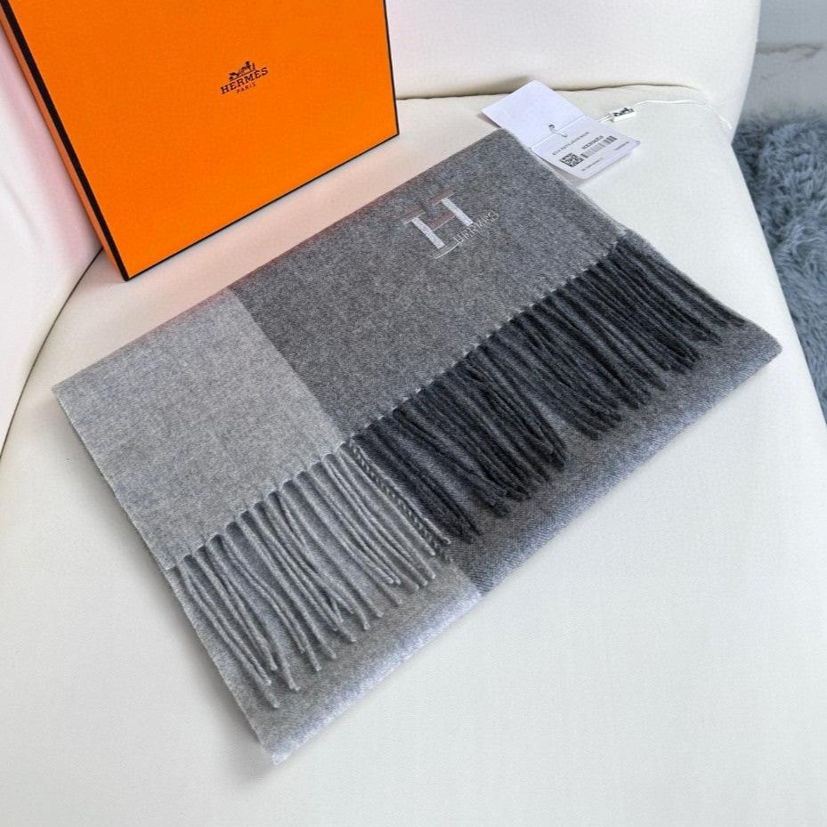 HERMES SCARF 190 CM IN COOL GRAY CASERE