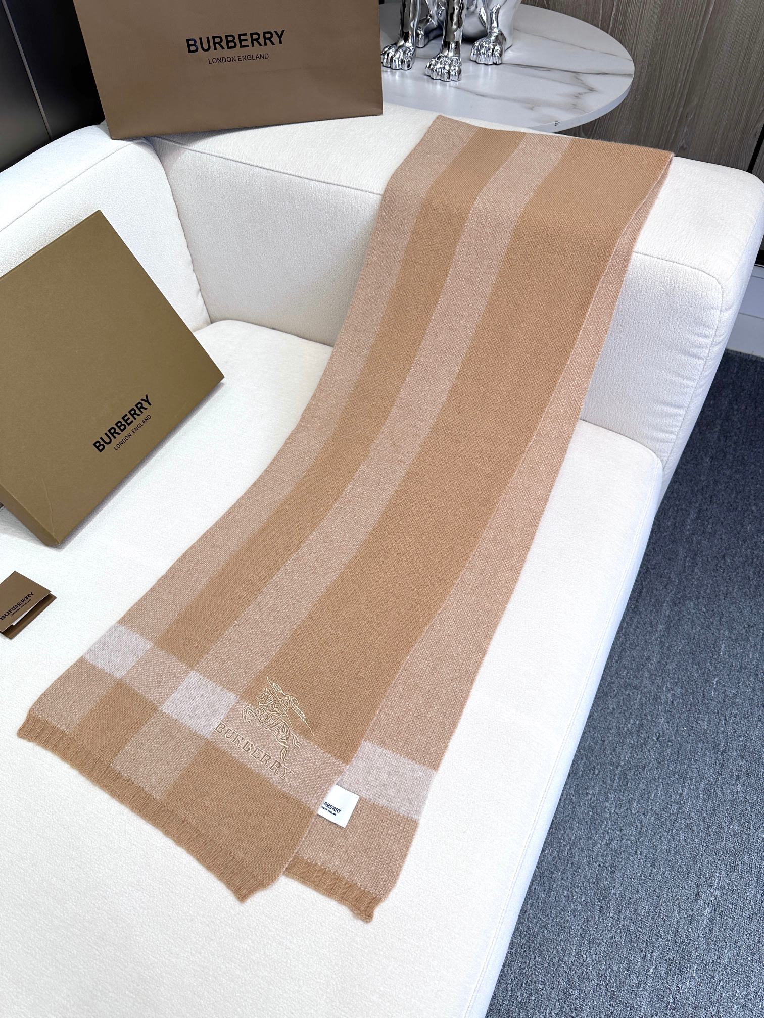BURBERRY SCARF 190 CM IN TUSCAN BEIGE CASHMERE  398394