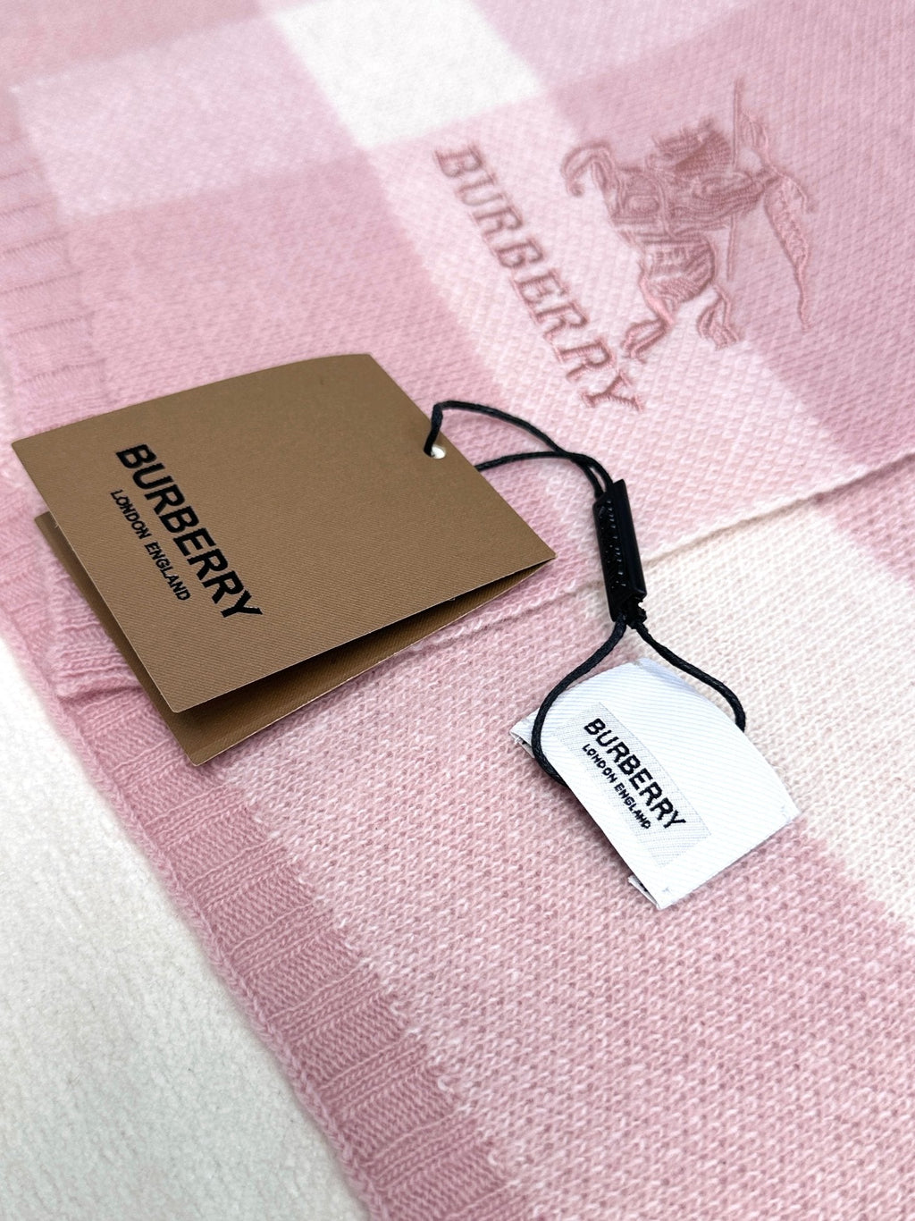 BURBERRY SCARF 190 CM IN LIGHT PINK CASHMERE  398396