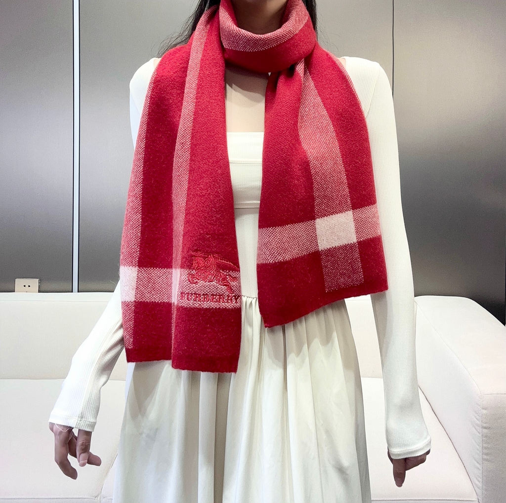 BURBERRY SCARF 190 CM IN CHERRY RED CASHMERE  398397