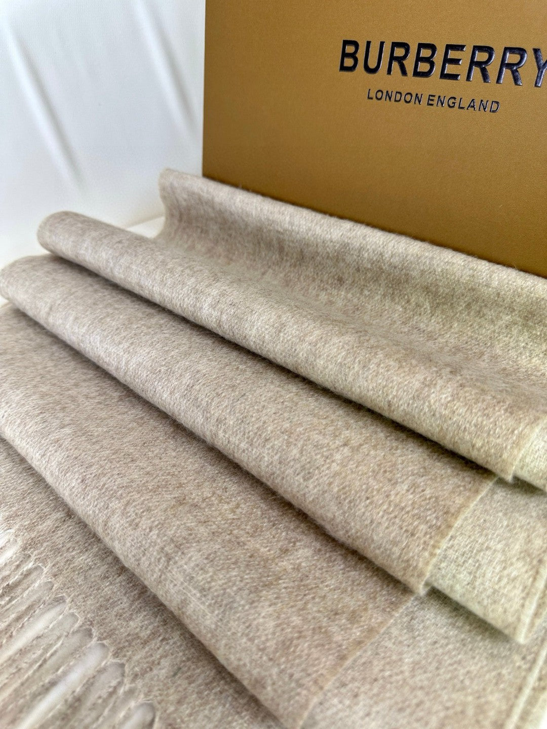 BURBERRY SCARF 180 CM IN TAN BROWN CASHMERE 398417