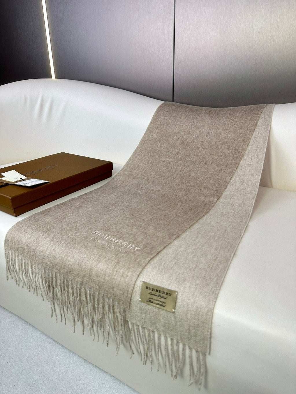 BURBERRY SCARF 180 CM IN TAN BROWN CASHMERE 398417