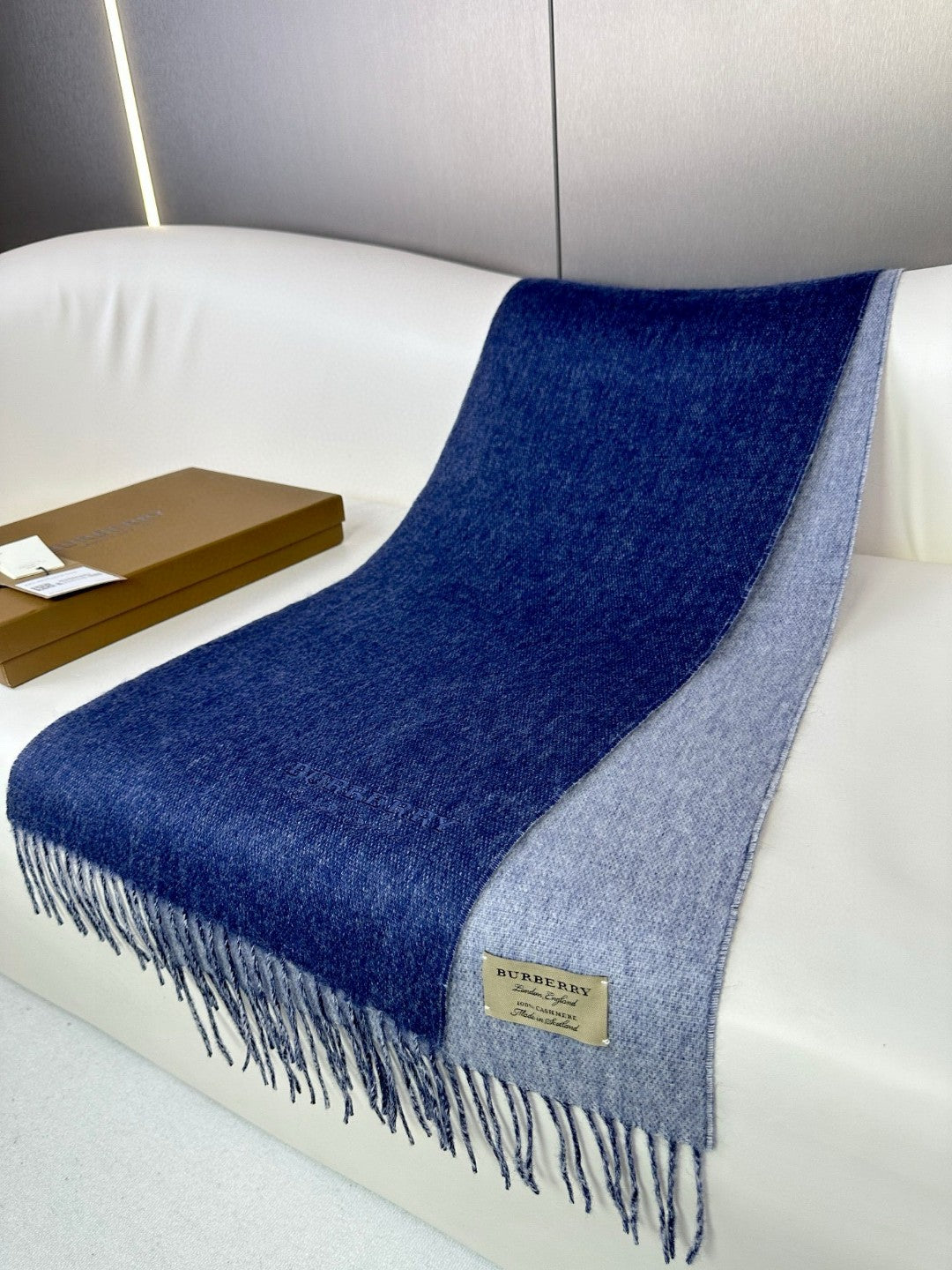 BURBERRY SCARF 180 CM IN NAVY BLUE CASHMERE 398419