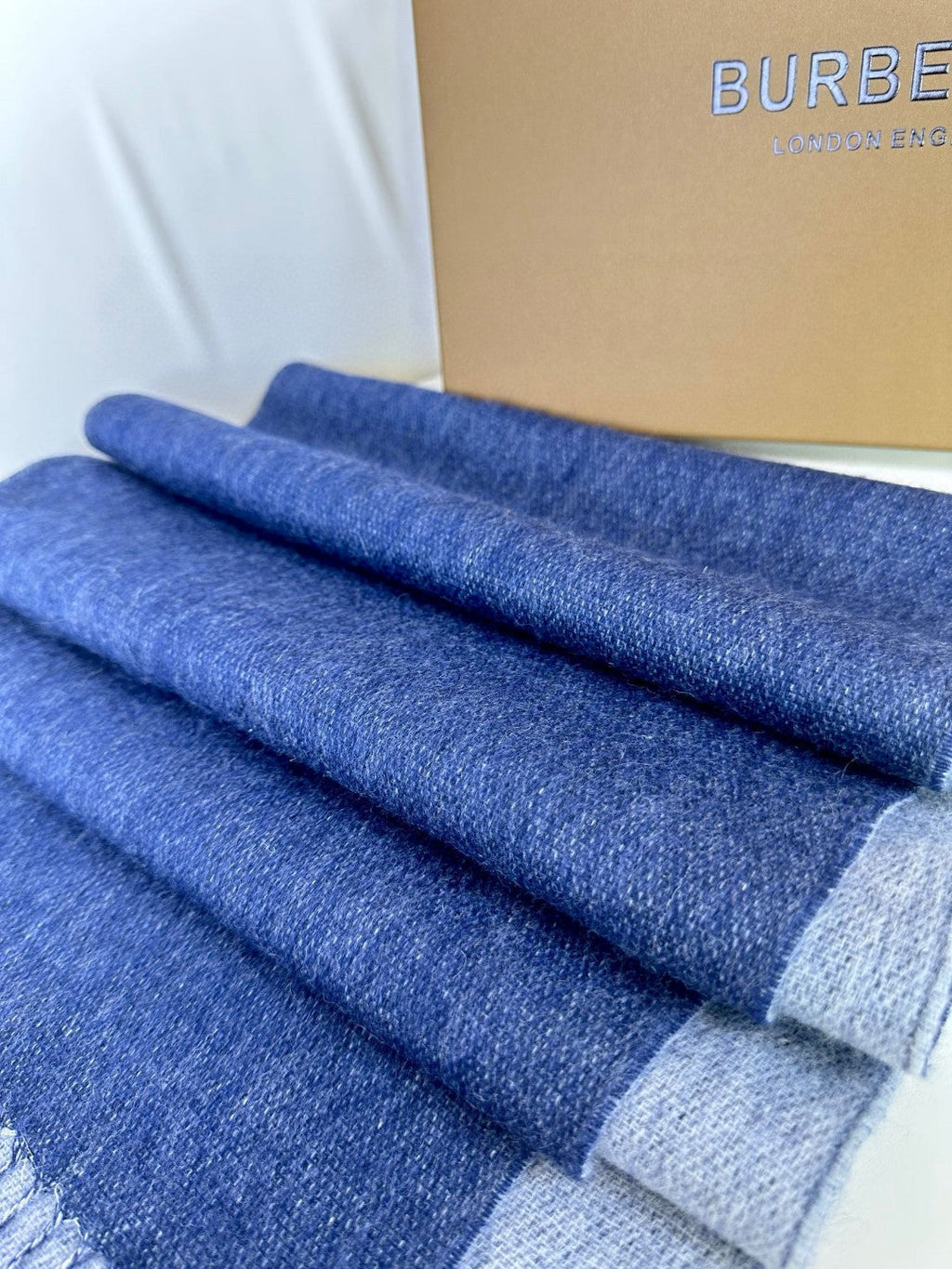 BURBERRY SCARF 180 CM IN NAVY BLUE CASHMERE 398419