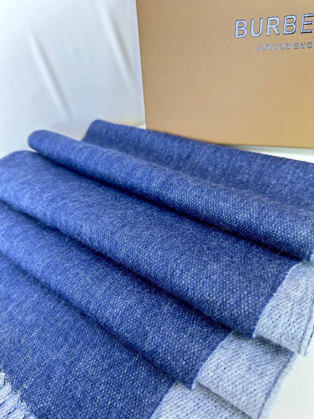 BURBERRY SCARF 180 CM IN NAVY BLUE CASHMERE 398419