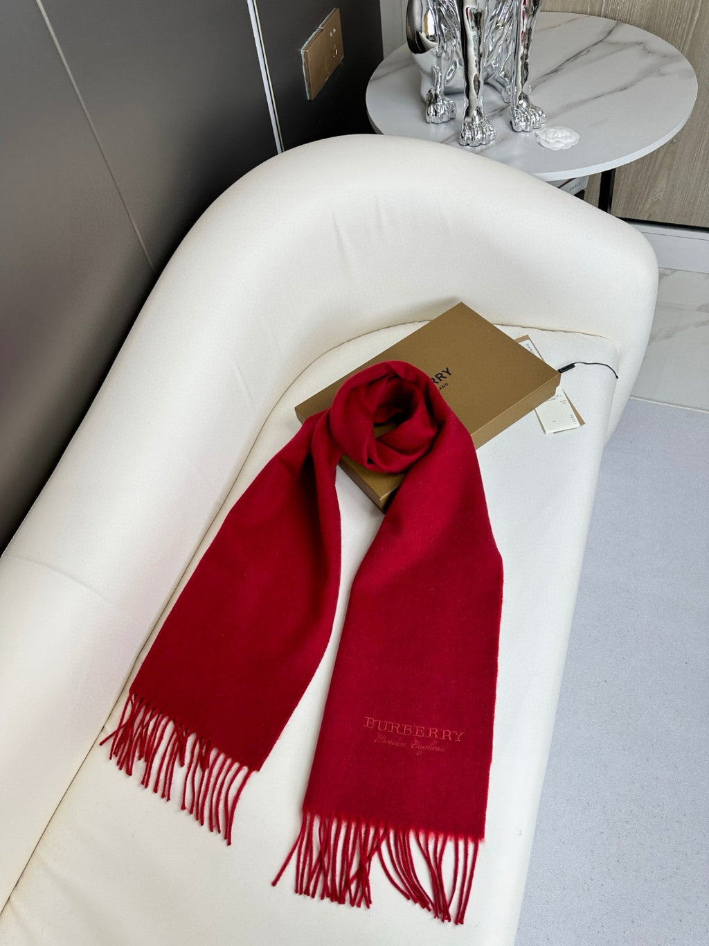 BURBERRY SCARF 180 CM IN CHERRY RED CASHMERE 398420