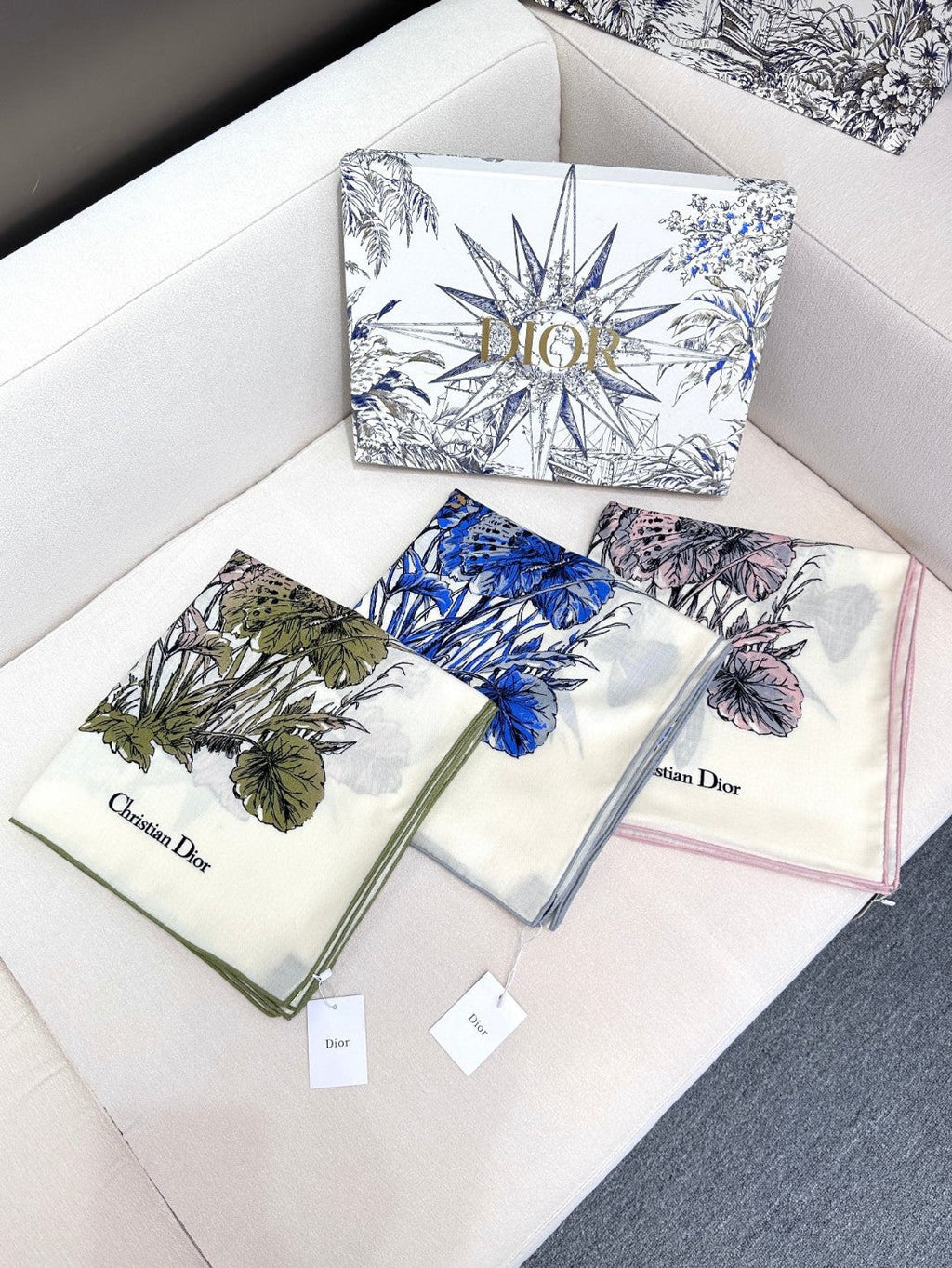 DIOR SQUARE SCARF 140 CM IN COLORFUL CASHMERE AND SILK 403837