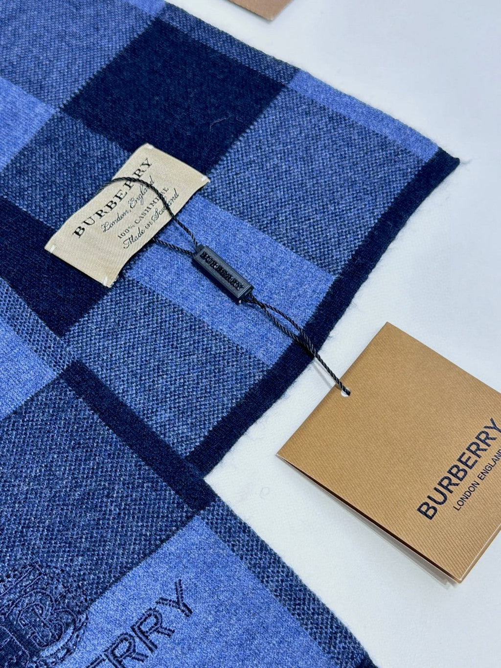 BURBERRY SCARF 180 CM IN TRUE BLUE CASHMERE 403869