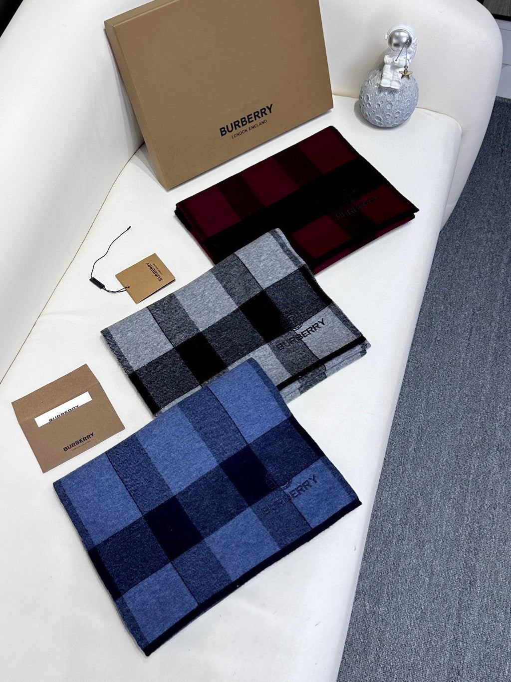 BURBERRY SCARF 180 CM IN TRUE BLUE CASHMERE 403869