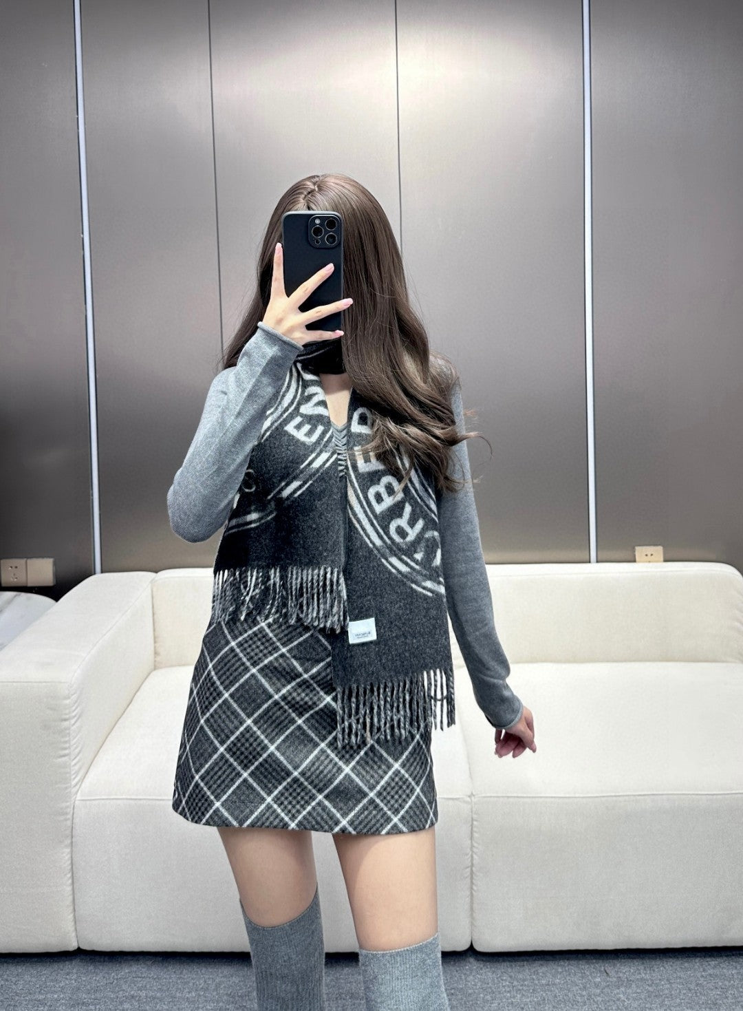 BURBERRY SCARF 180 CM IN BLACK AND LIGHT GRAY CASHMERE  407242