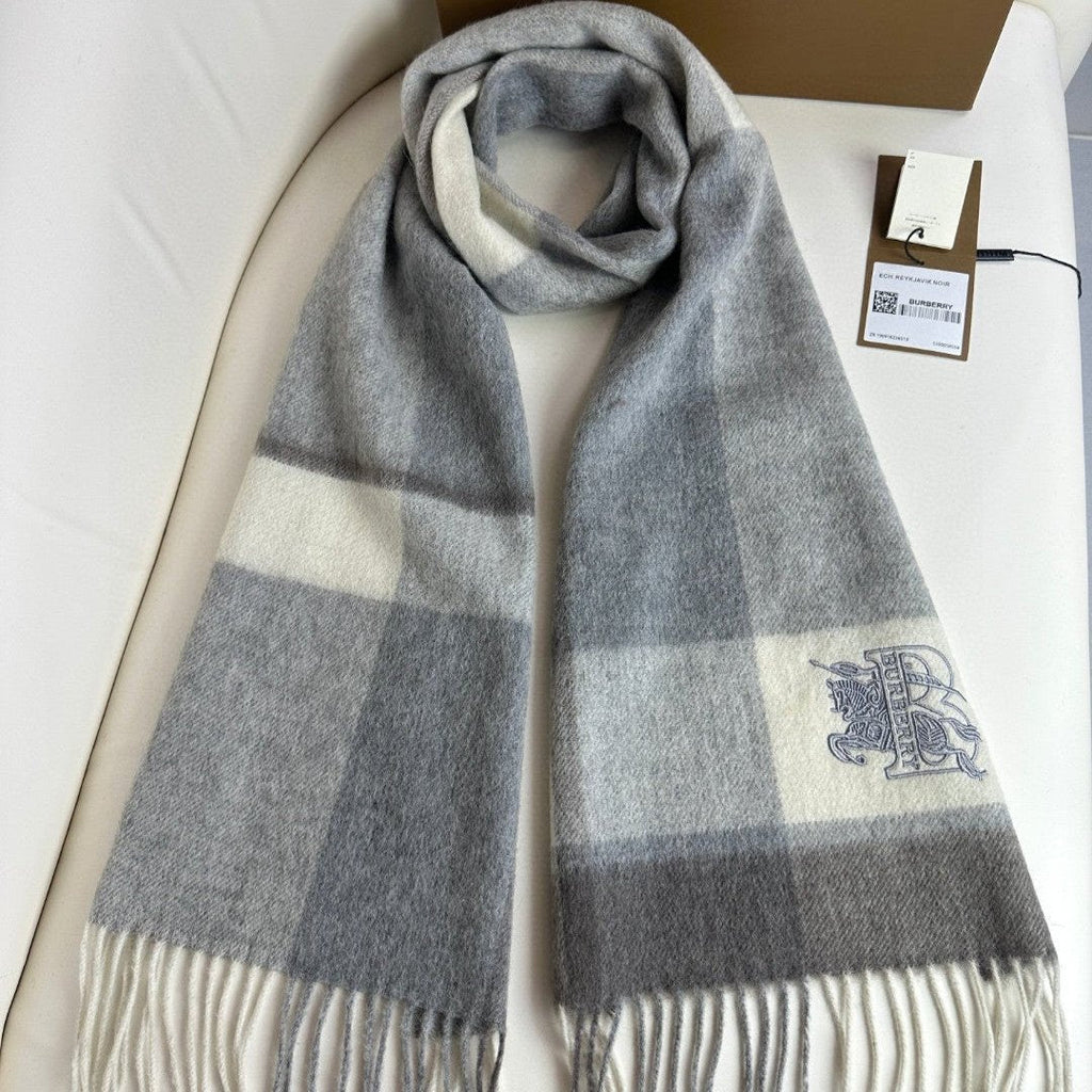 BURBERRY SCARF 180 CM IN SMOKE GRAY MIX WHITE CASHMERE 408504